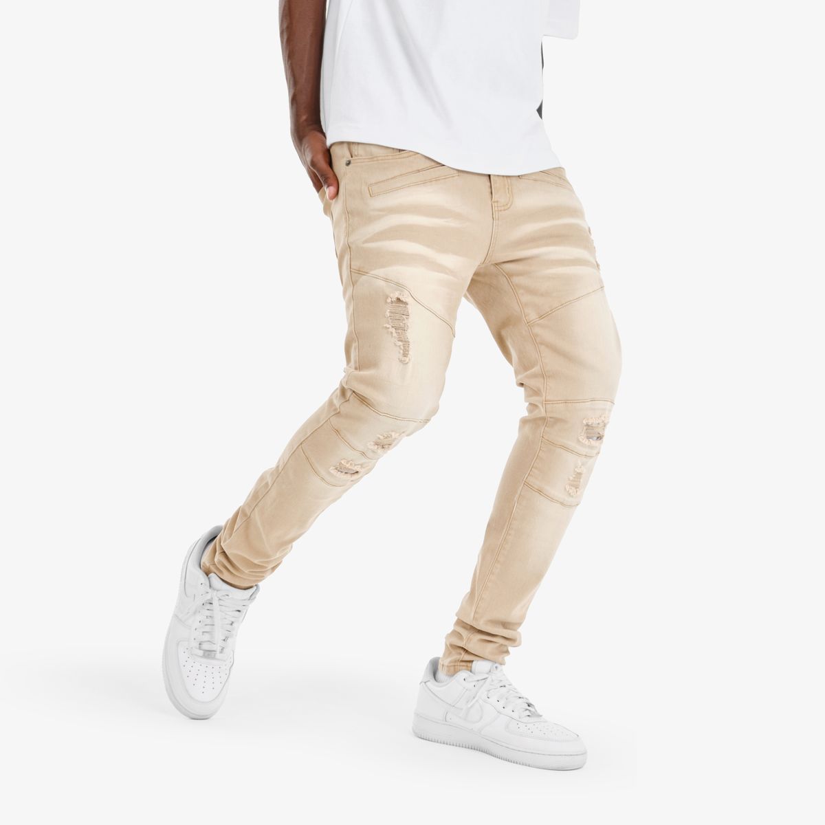 Copper Rivet Distressed Jeans - Skinny Fit