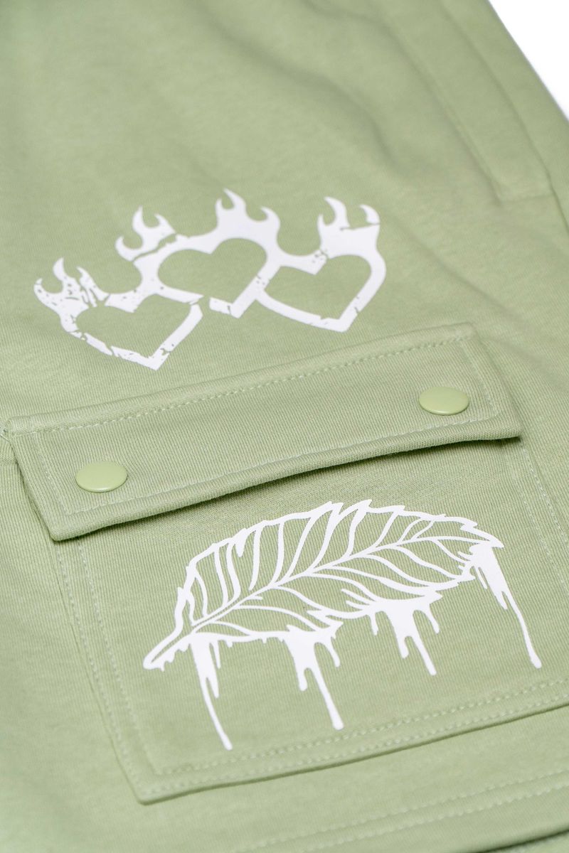 Black Leaf "Heart Of A Champion Sage B&T" Shorts - Green