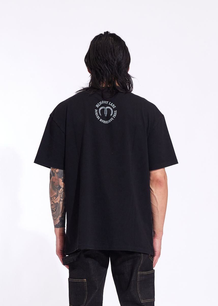 Memory Line Running Wolves 2 Tee - Black