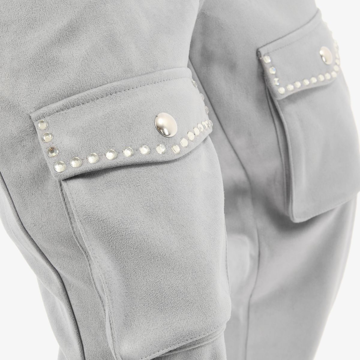 Copper Rivet Cargo Pants - Gray