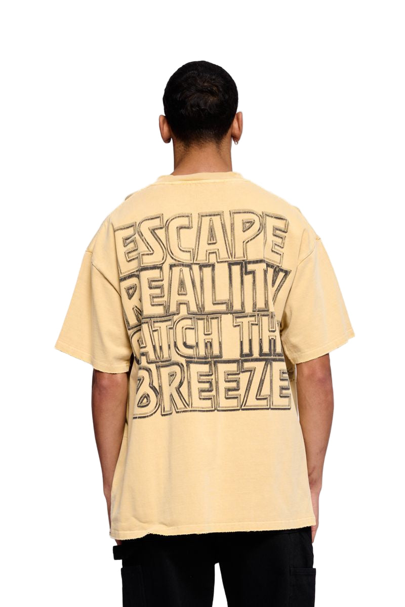 "CATCHING BREEZE" TEE