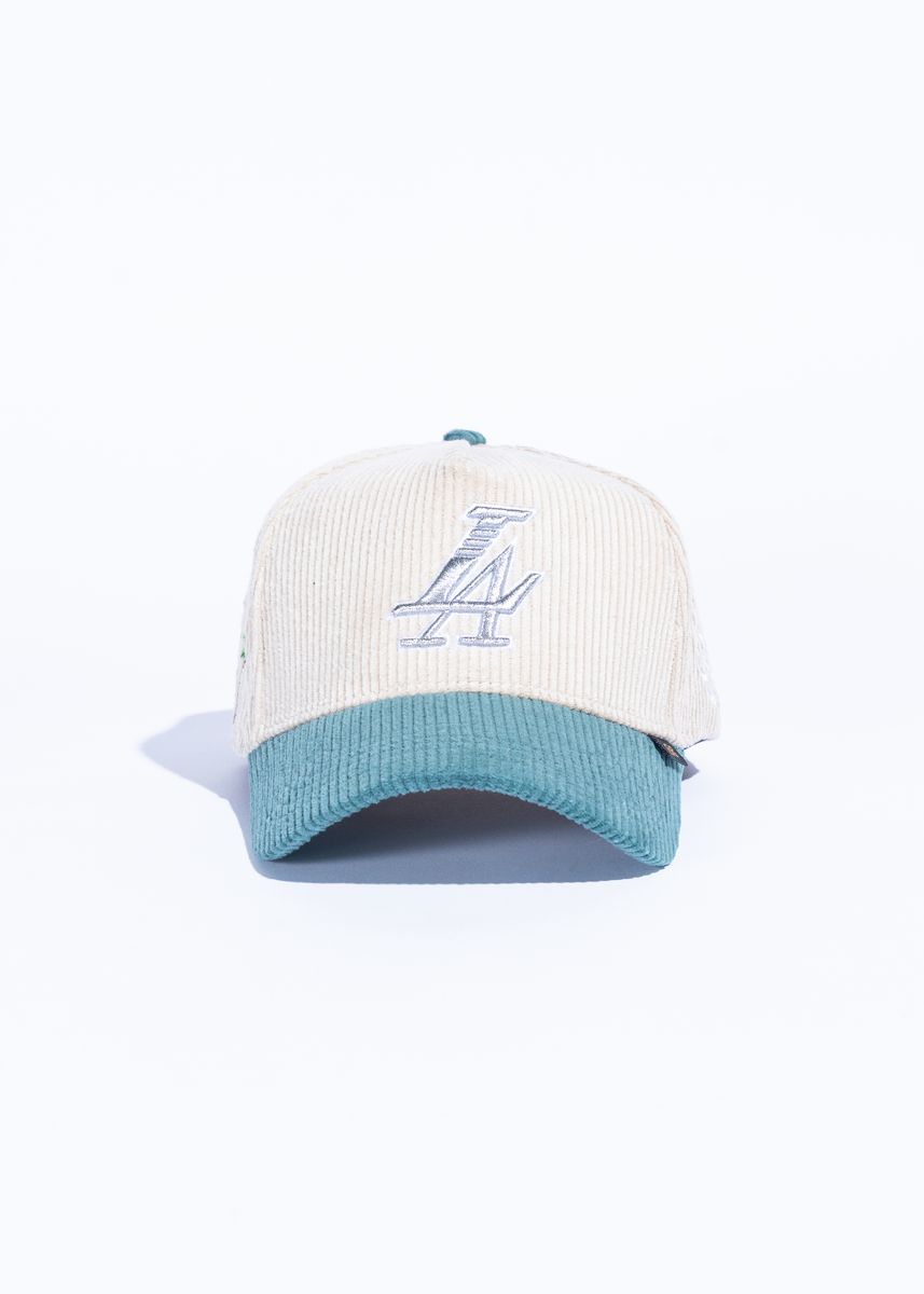 Reference Paradise LA Corduroy Snapback