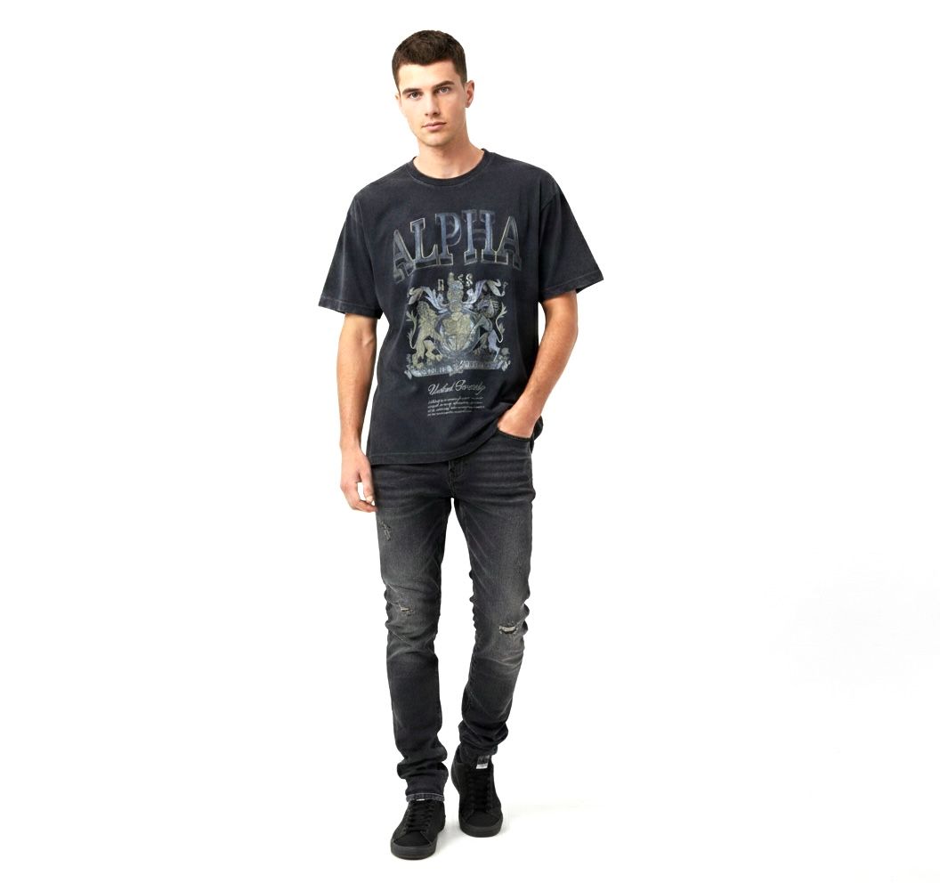 Alpha Style Crest T-Shirt - Heavyweight