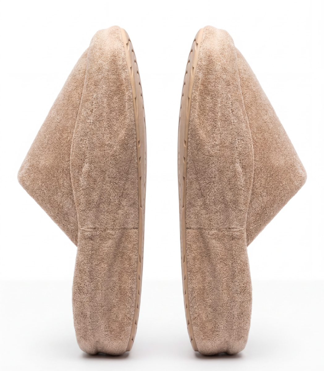 Trnchs Suede Slides - Cushioned