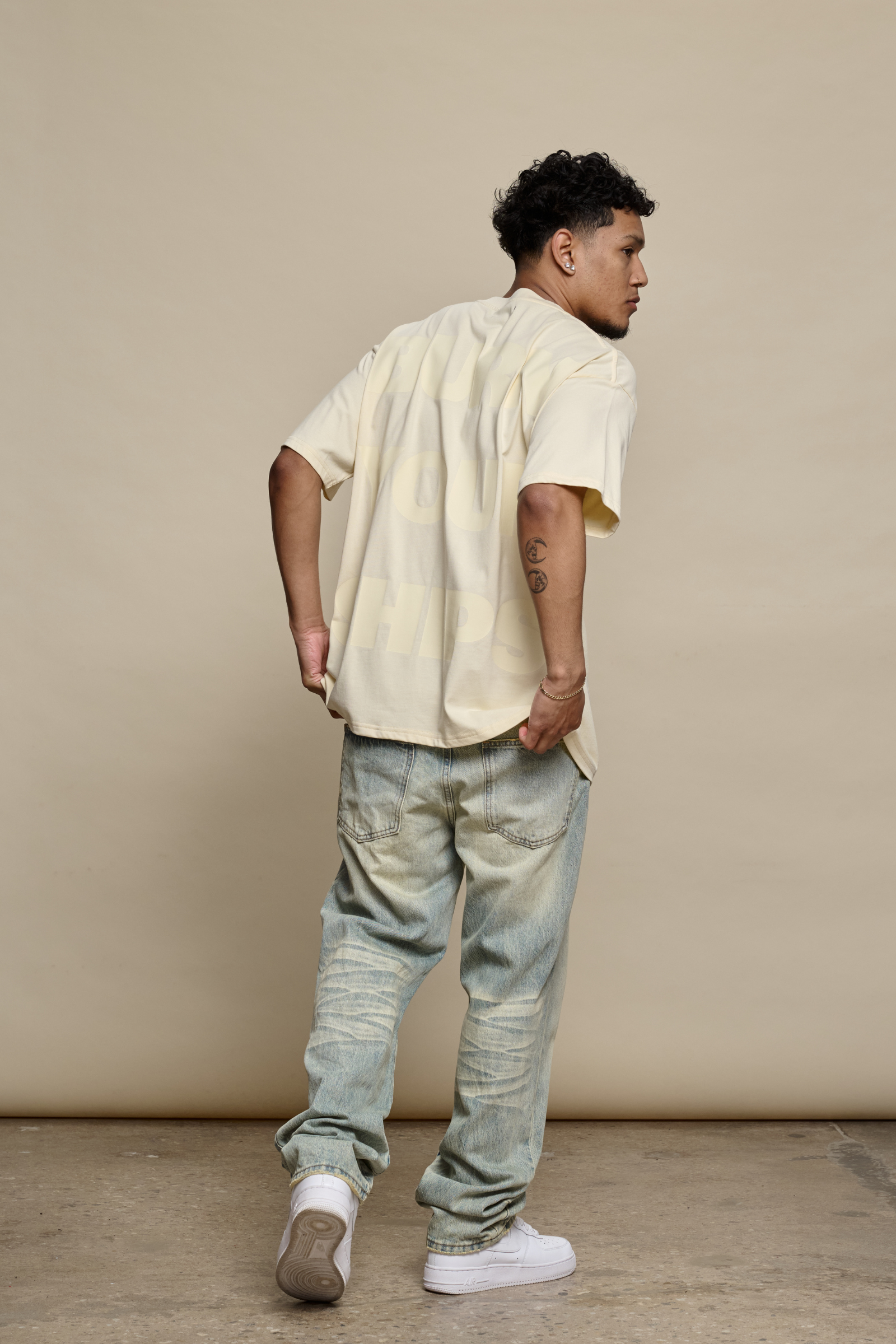 Silnt Chptrs Ship Tee - Graphic