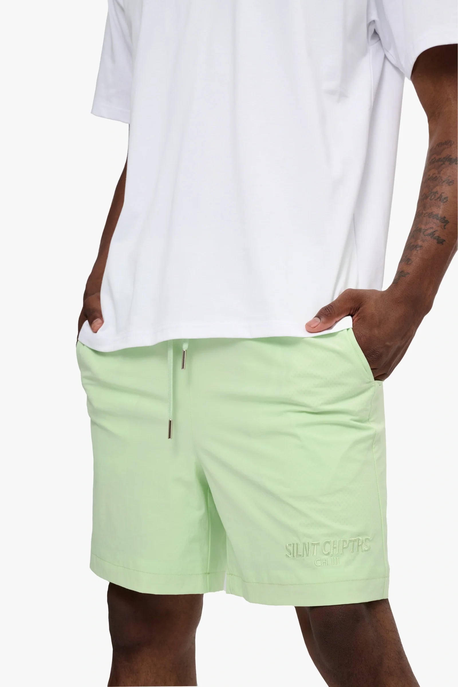 Silnt Chptrs Embroidered Shorts - Quick-Dry