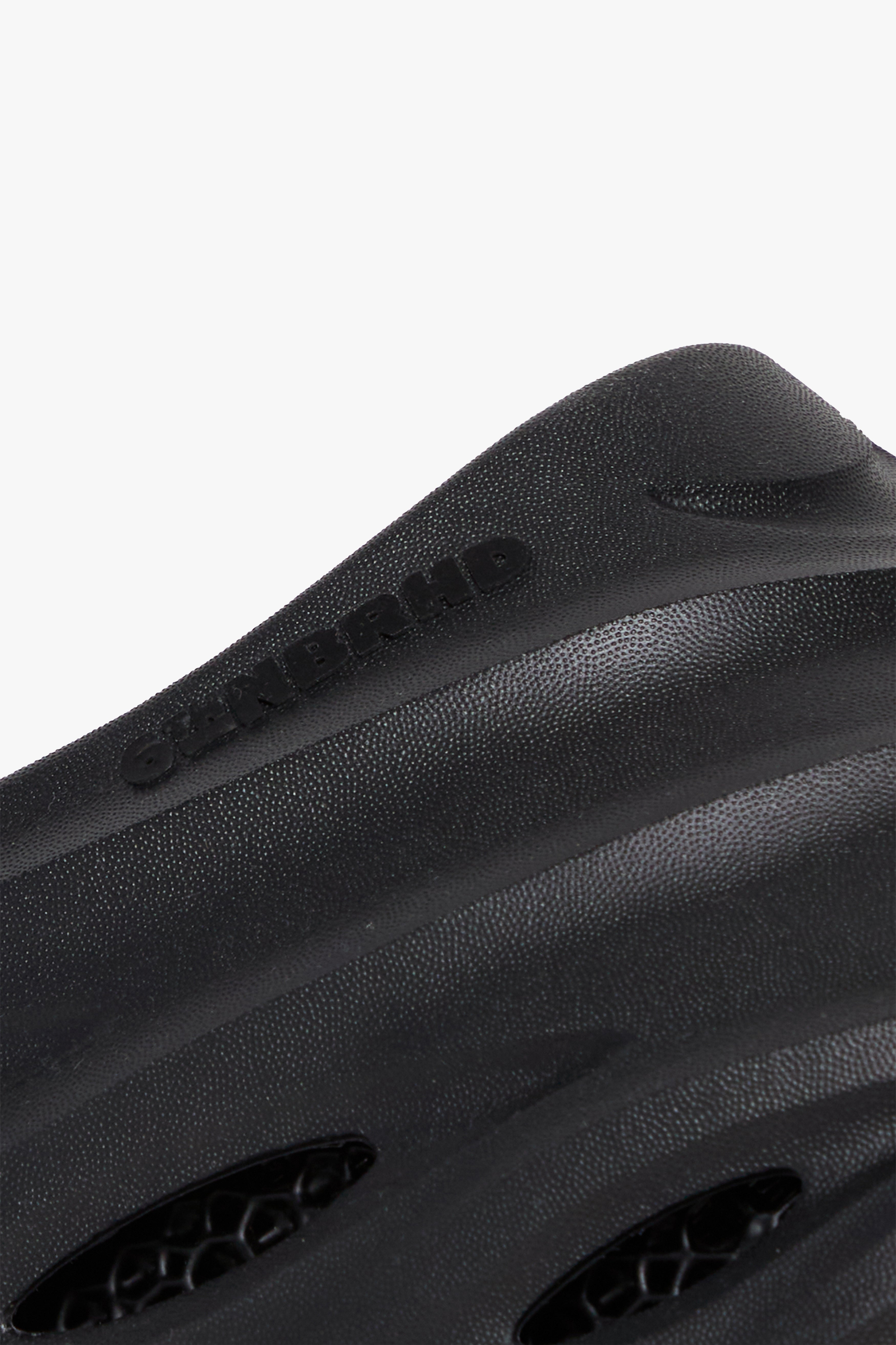 6Th Nbrhd Slides - Black