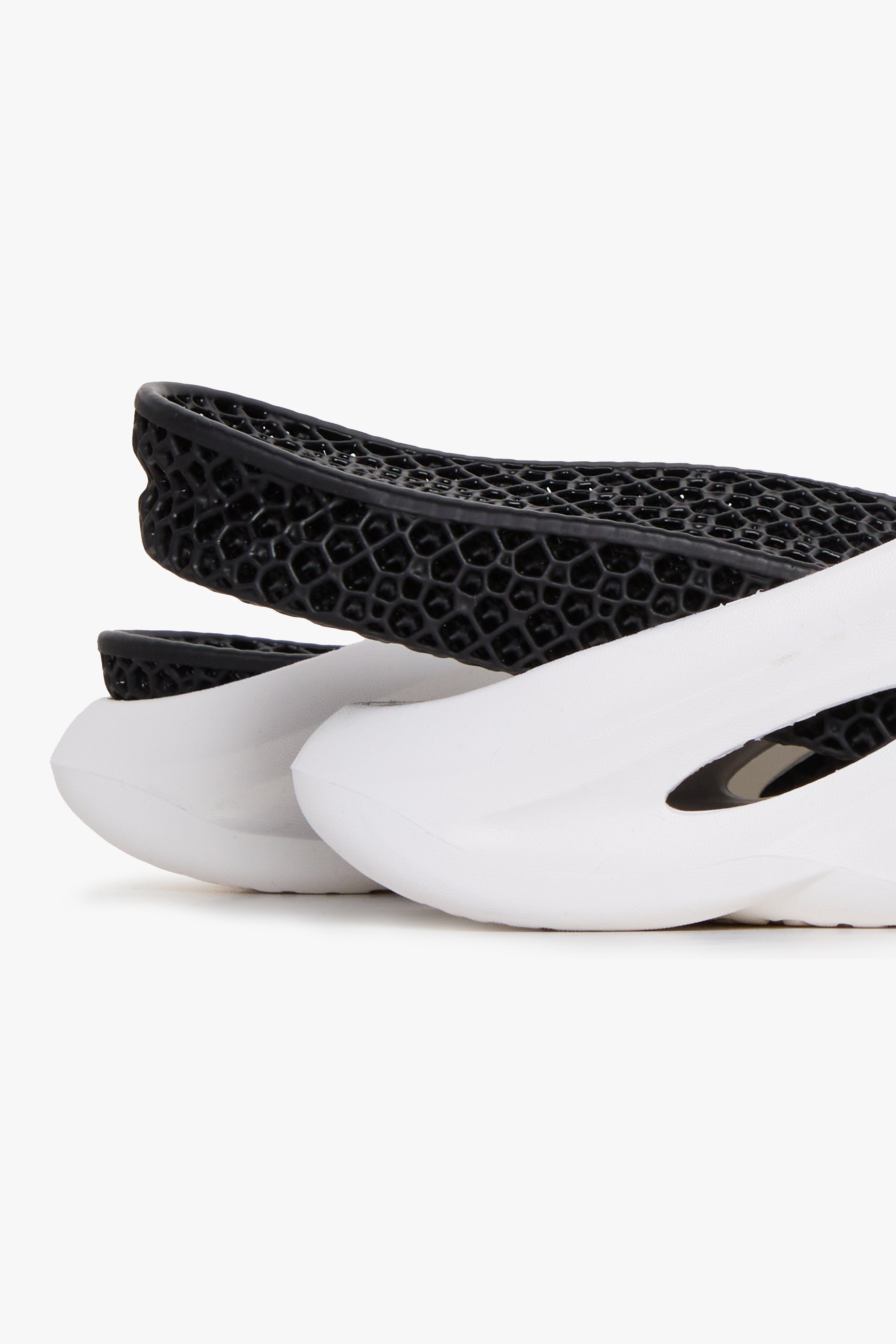 6Th Nbrhd Slides - White