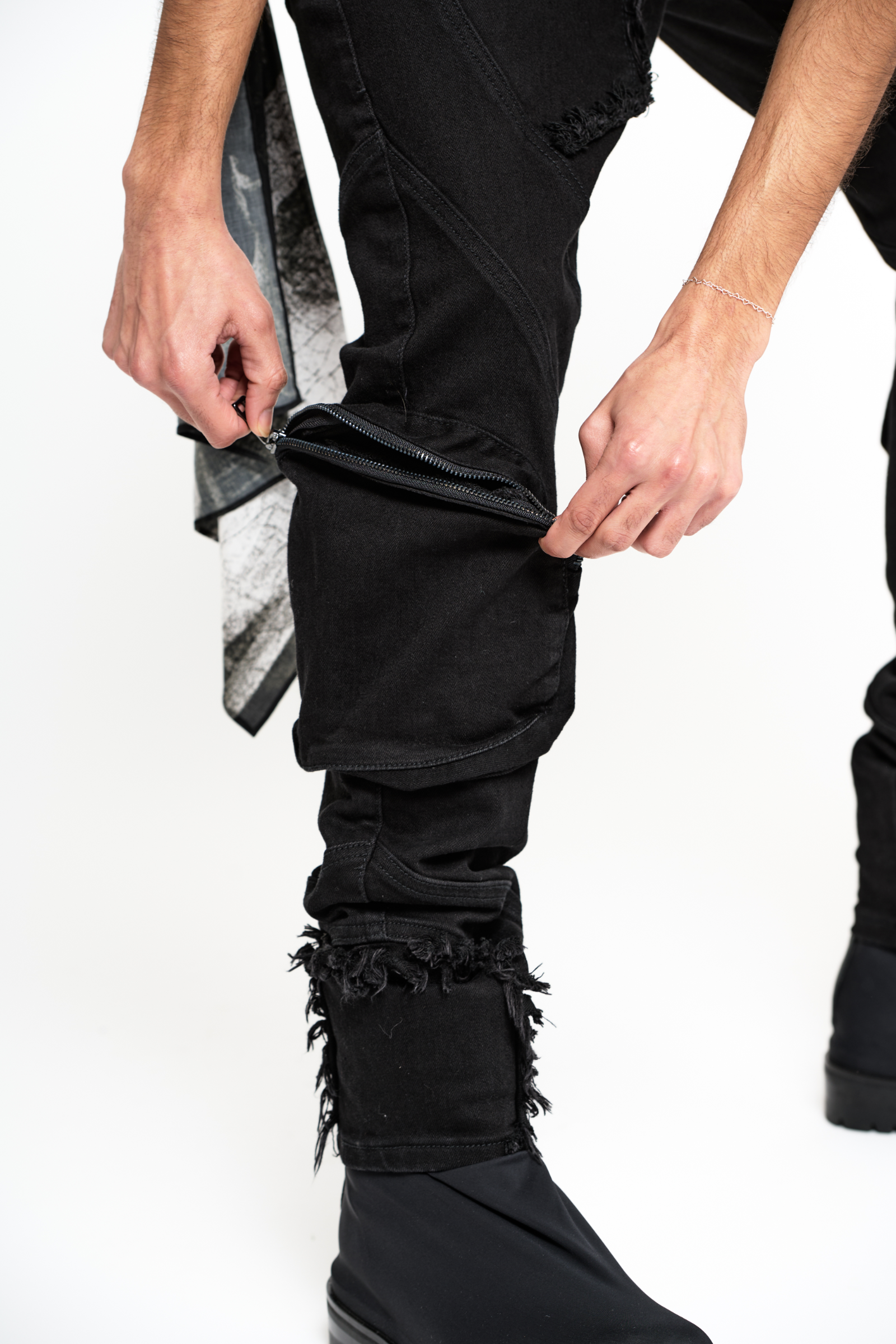 6Th Nbrhd Raven Men's Jeans