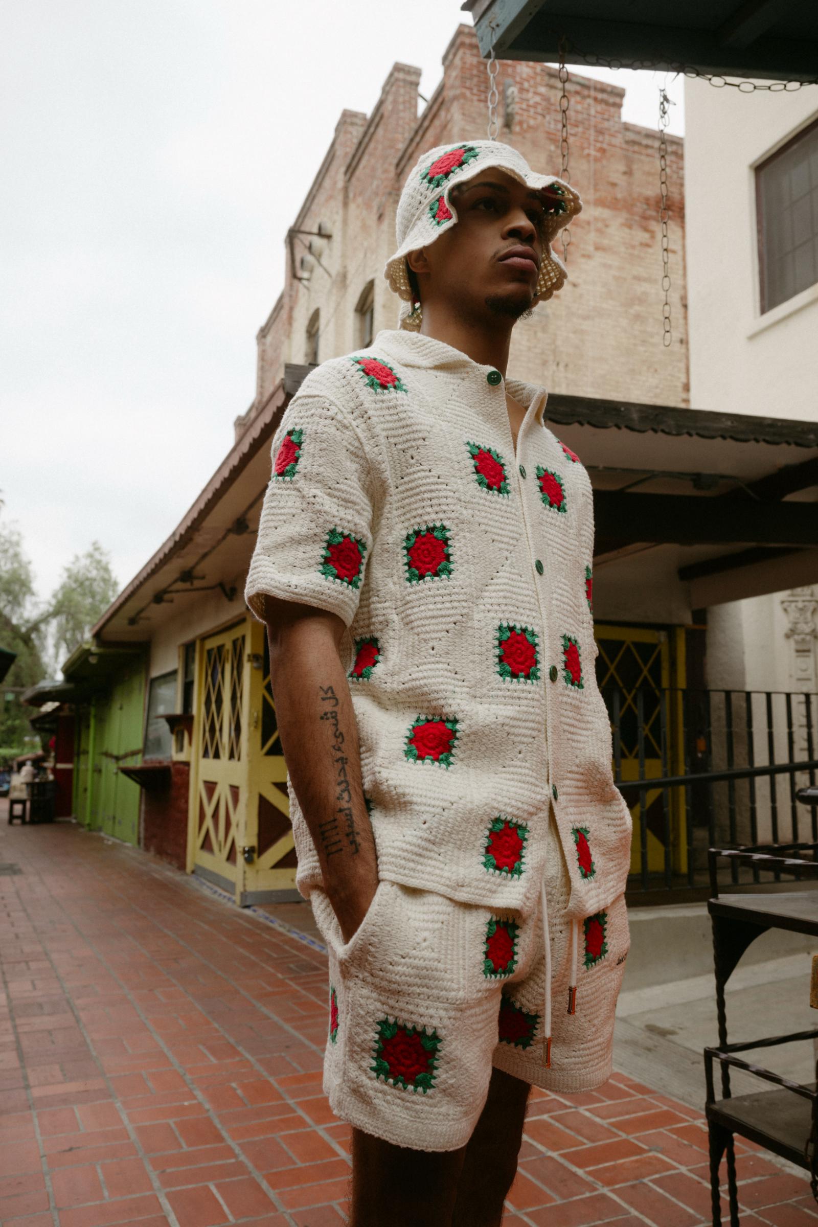 6Th Nbrhd Bazzar Men's Shirt