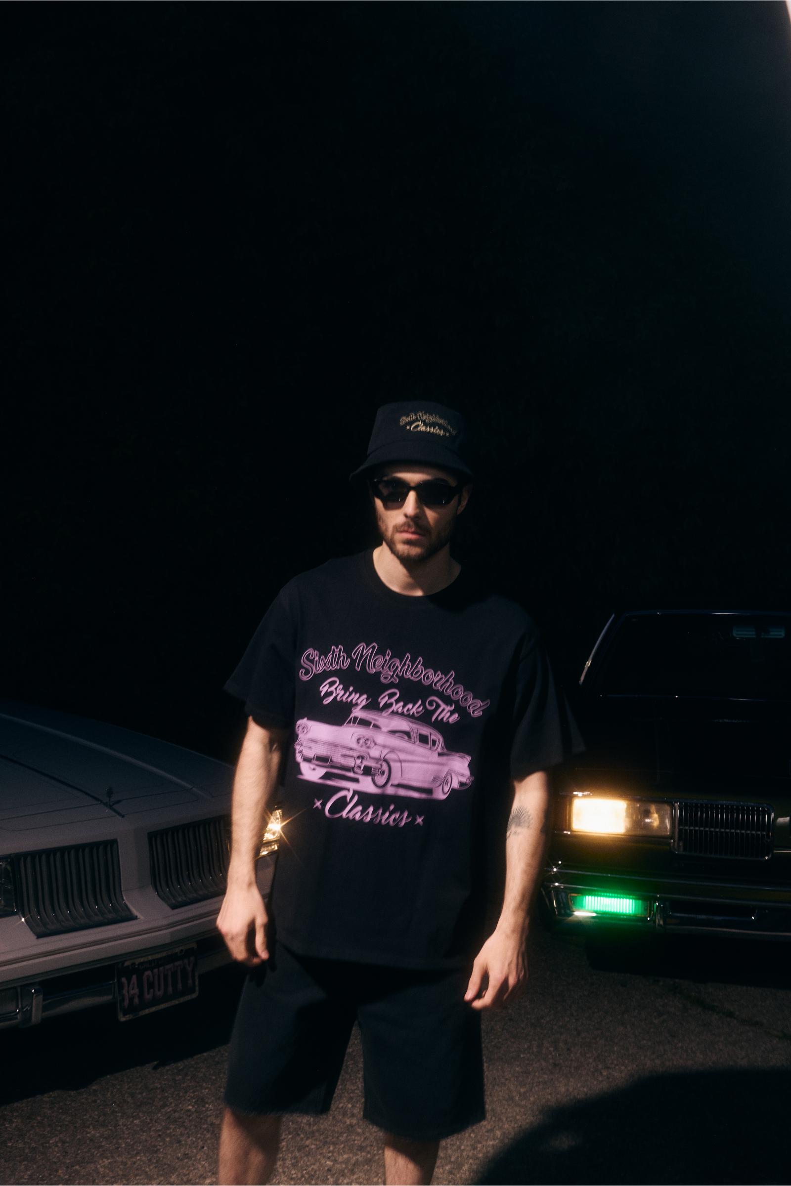 6Th Nbrhd Classic Is Back Men's T-Shirt