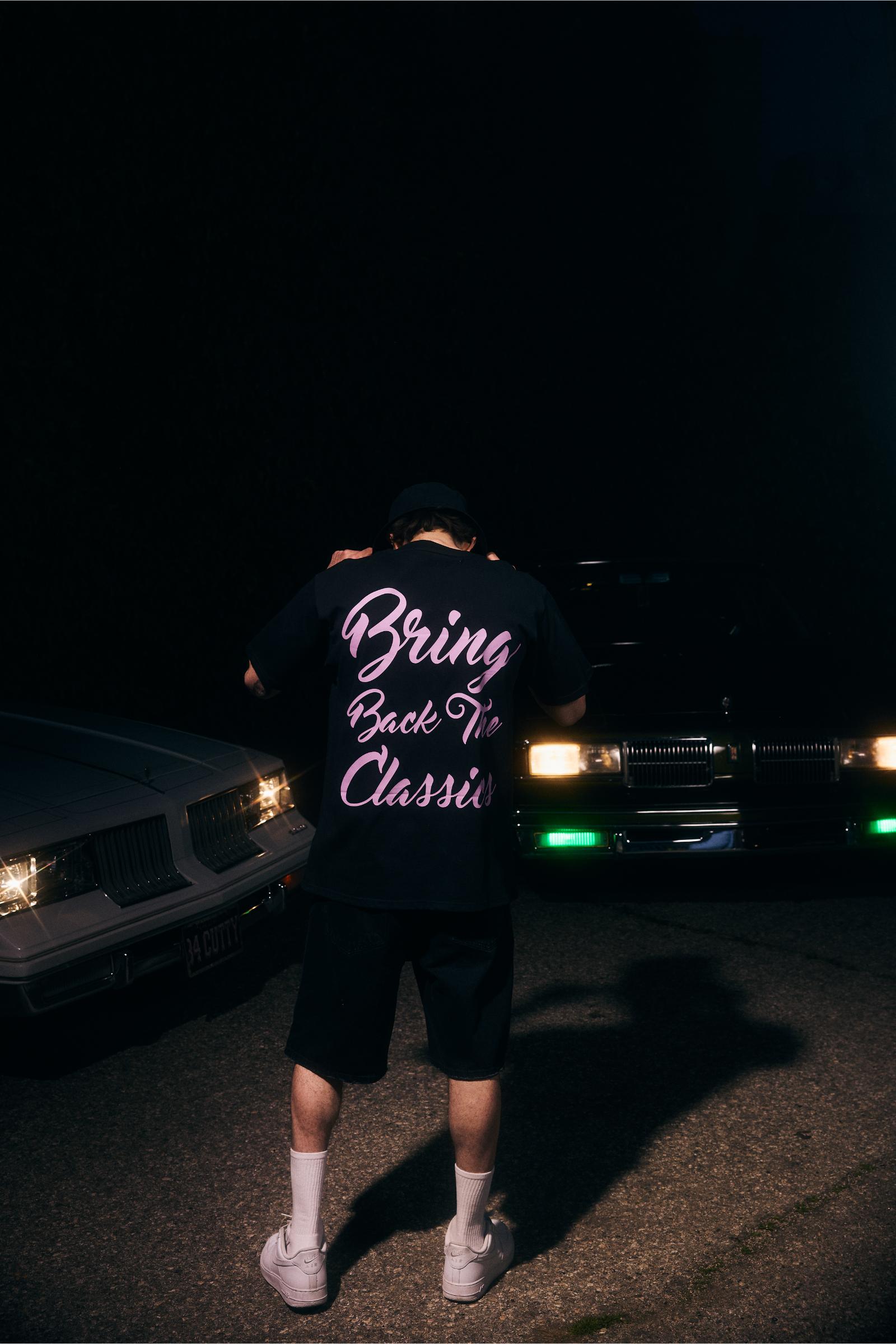 6Th Nbrhd Classic Is Back Men's T-Shirt