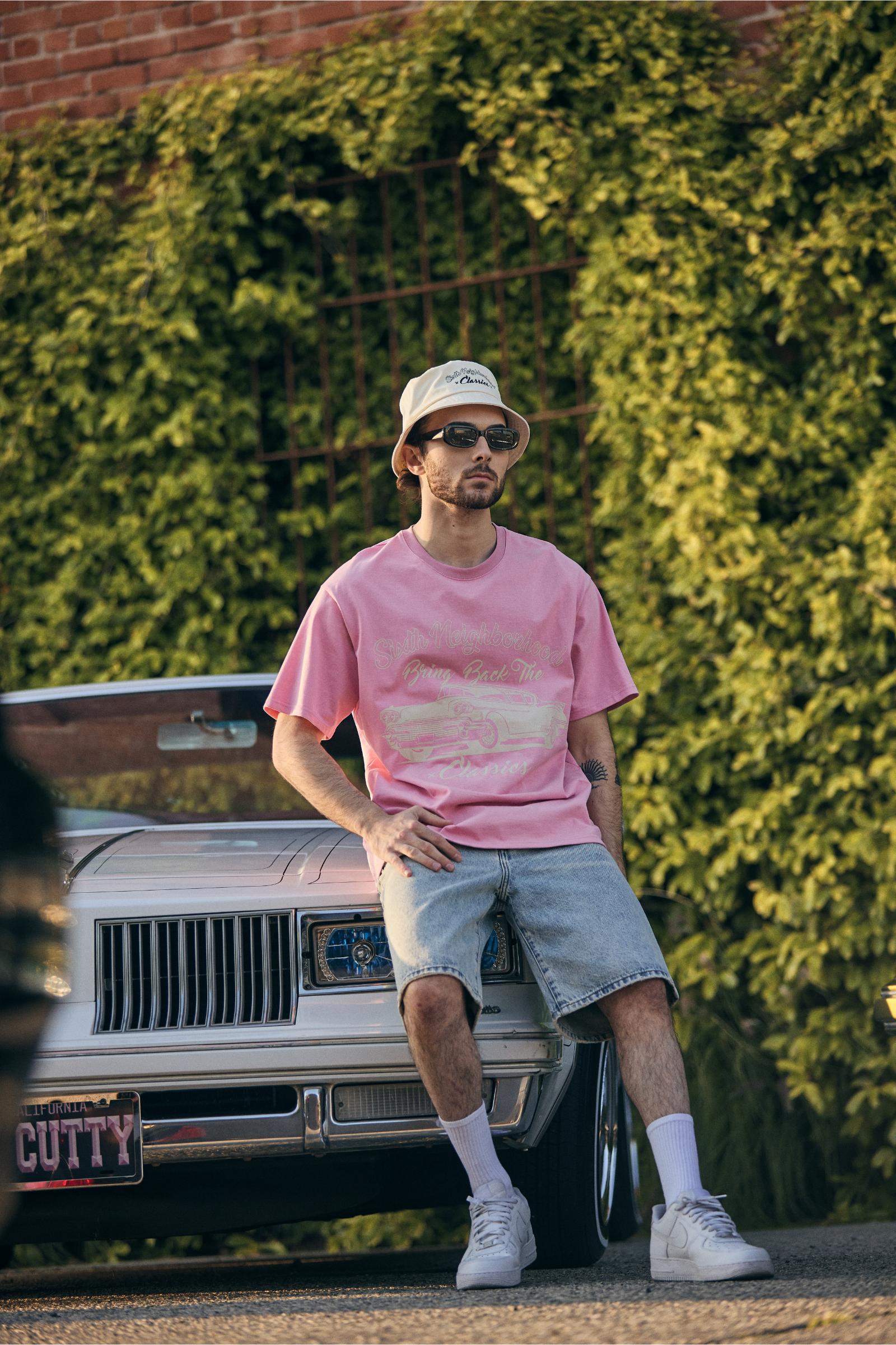 6Th Nbrhd Classic Is Back Men's T-Shirt