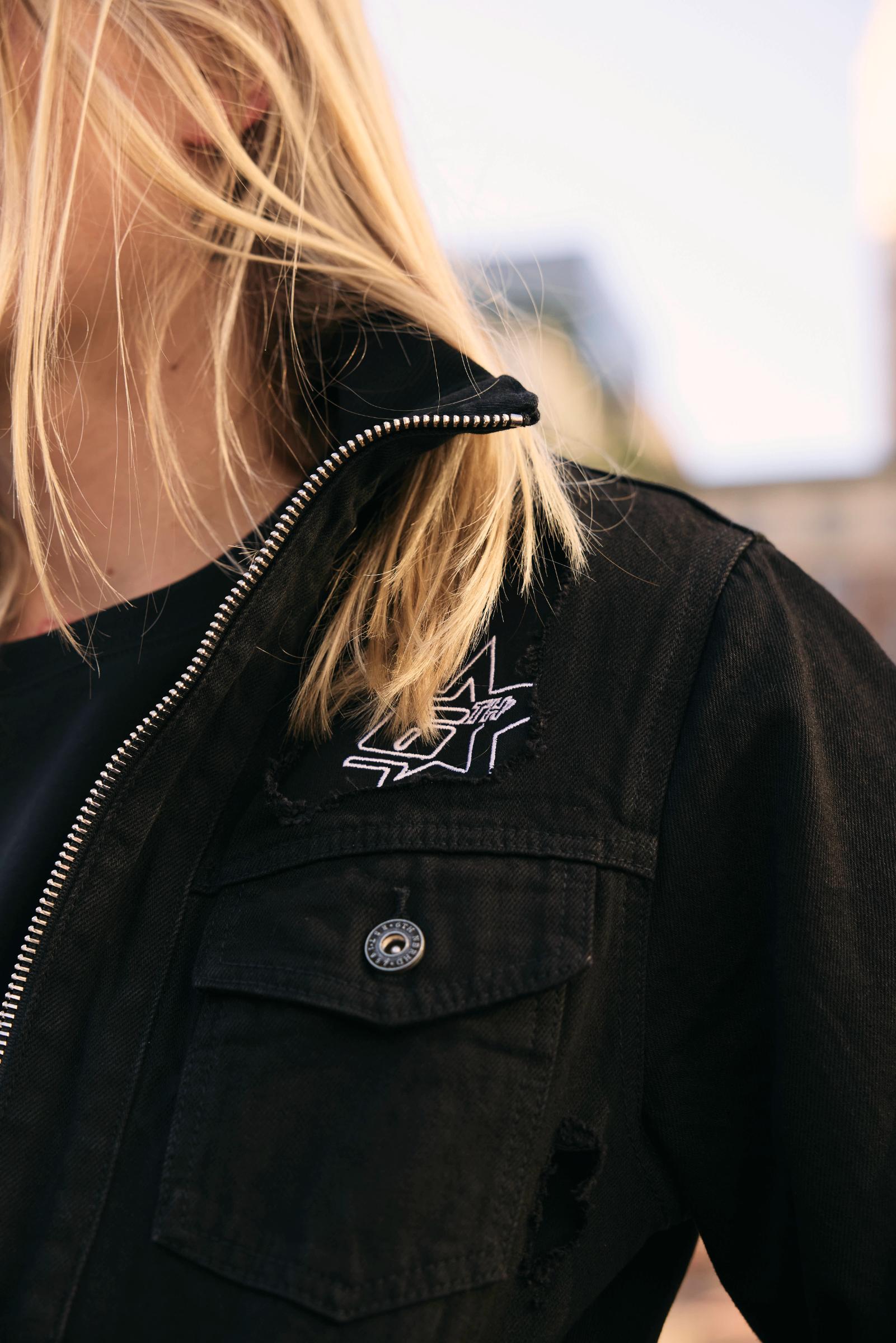 6Th Nbrhd Stripes Men's Jacket