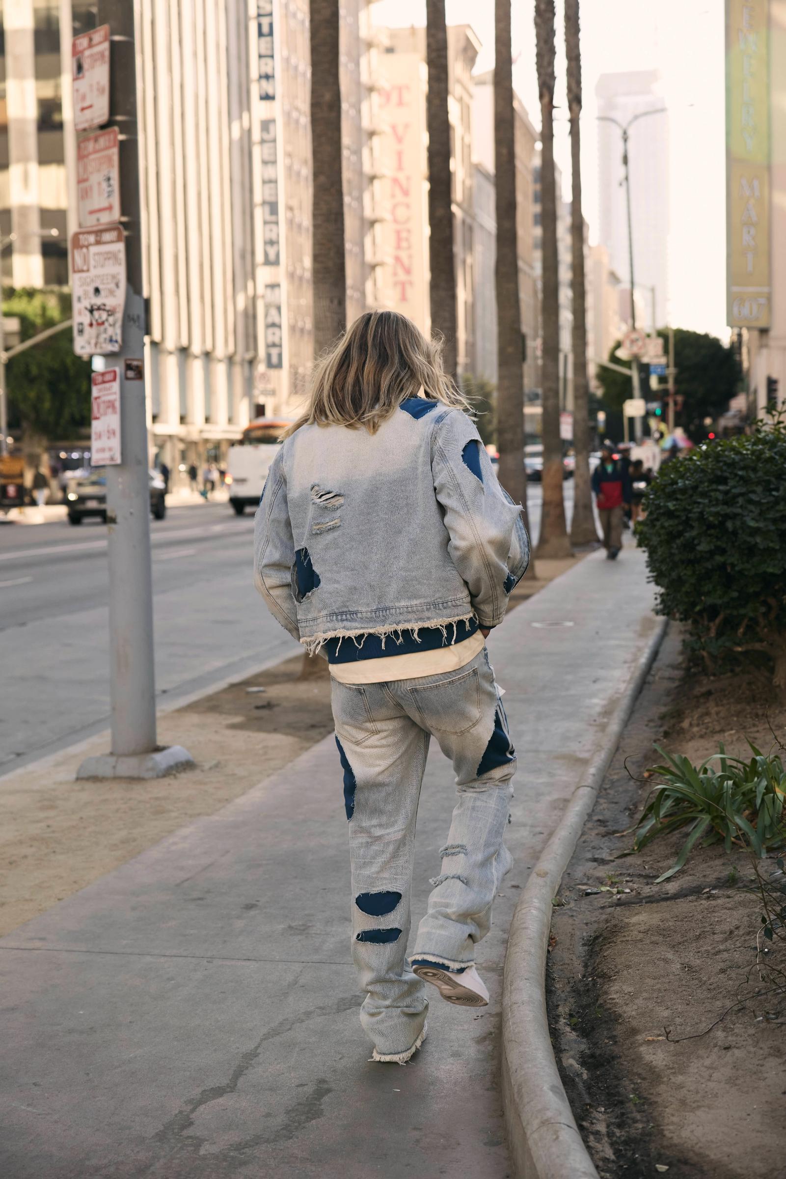 6Th Nbrhd Stripes Men's Denim Jacket - Light Wash