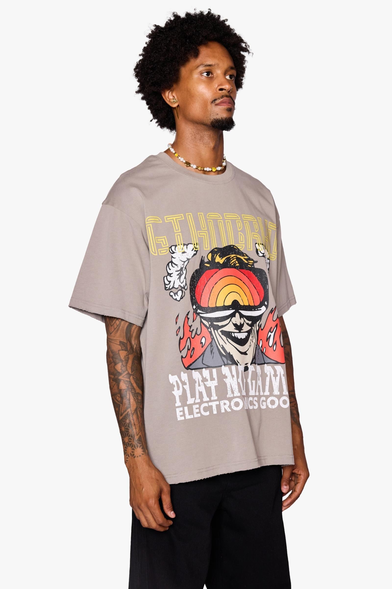 6Th Nbrhd No Batteries Men's T-Shirt
