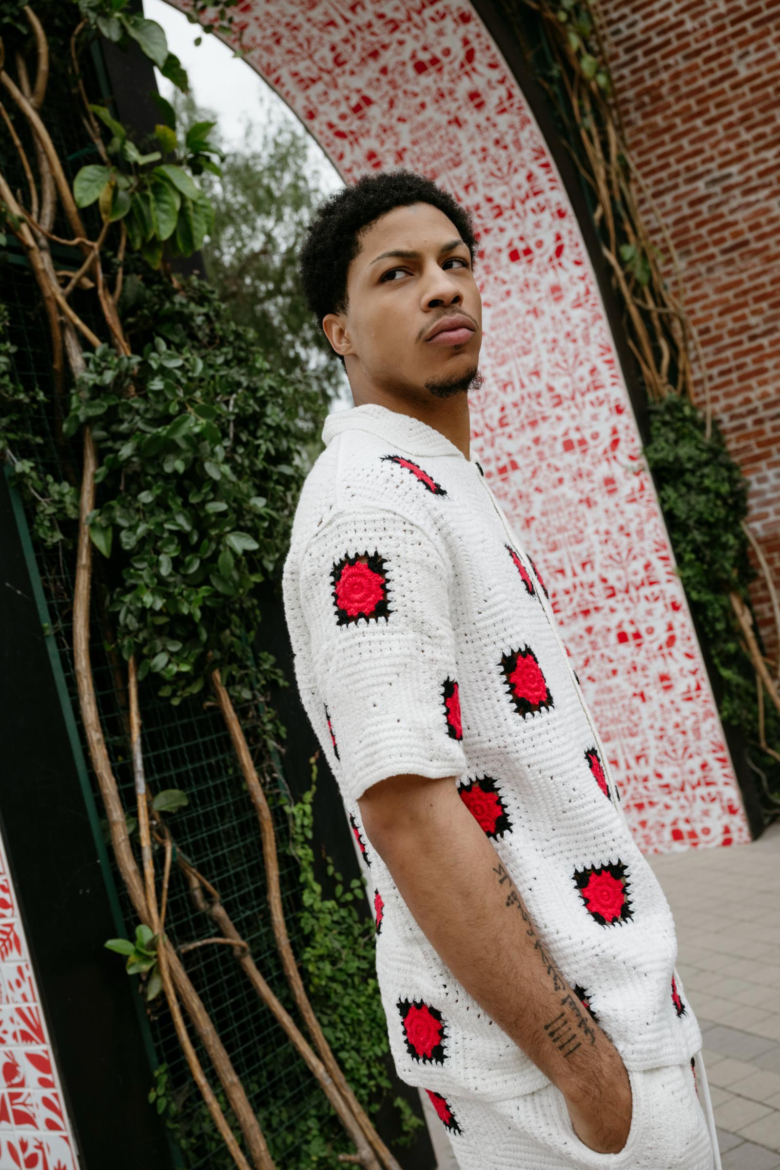 6Th Nbrhd Bazzar Men's Shirt
