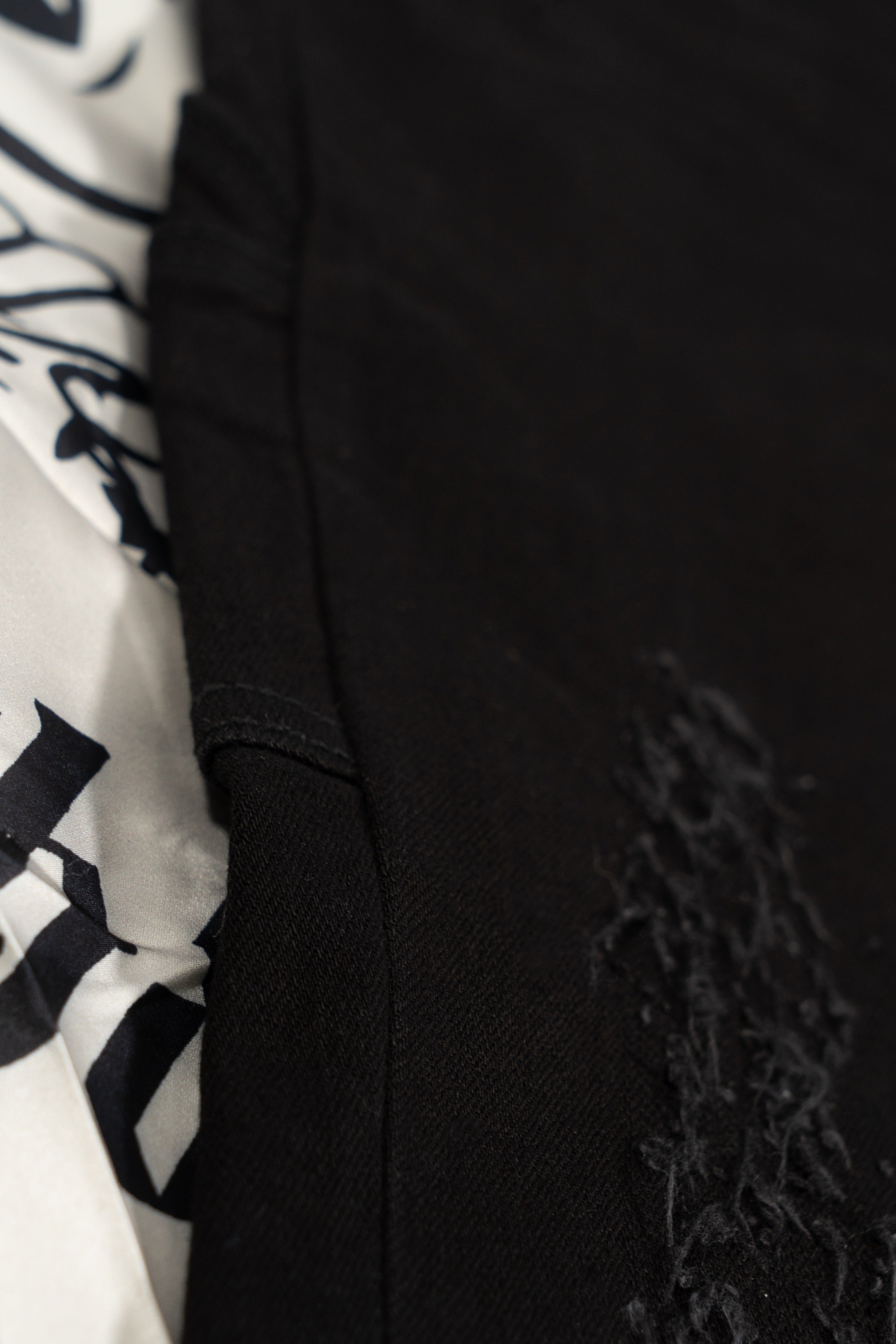 6Th Nbrhd Classic Men's Jeans - Black