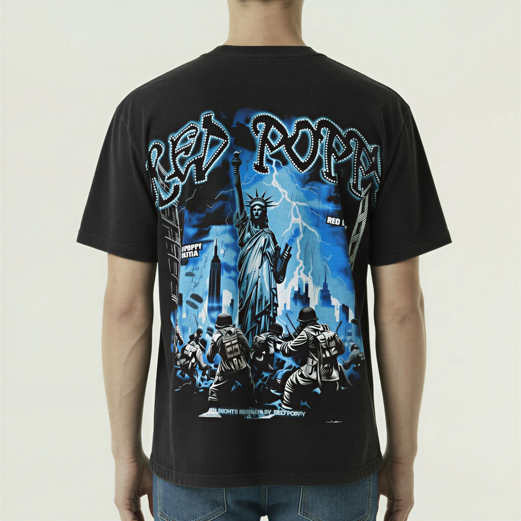 Red Poppy Cropped Fit T-Shirt - Black