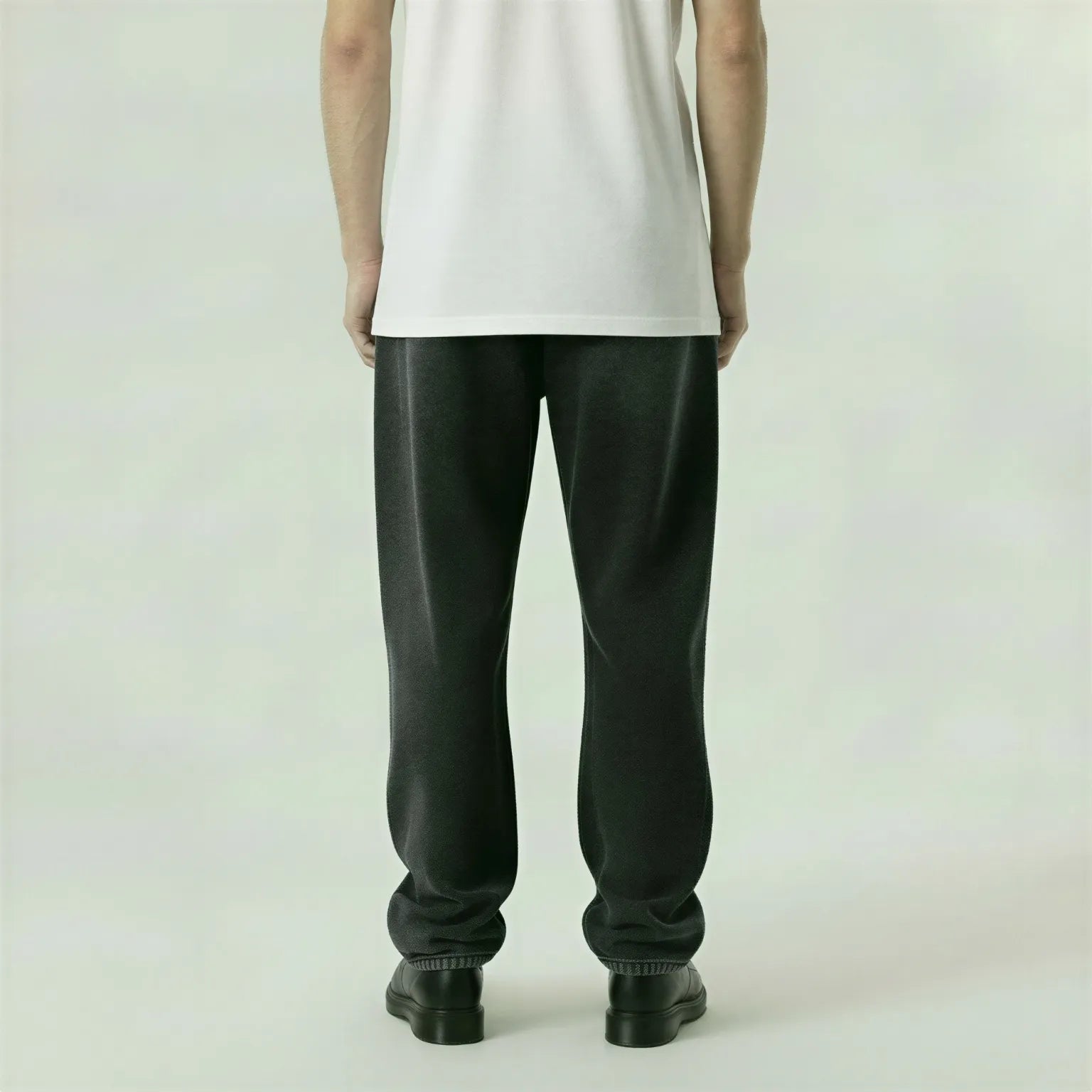 Red Poppy Sweatpants - Black