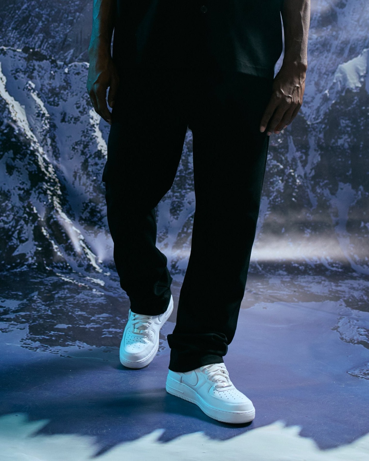 Silnt Chptrs "Milos" Sweatpants - Black