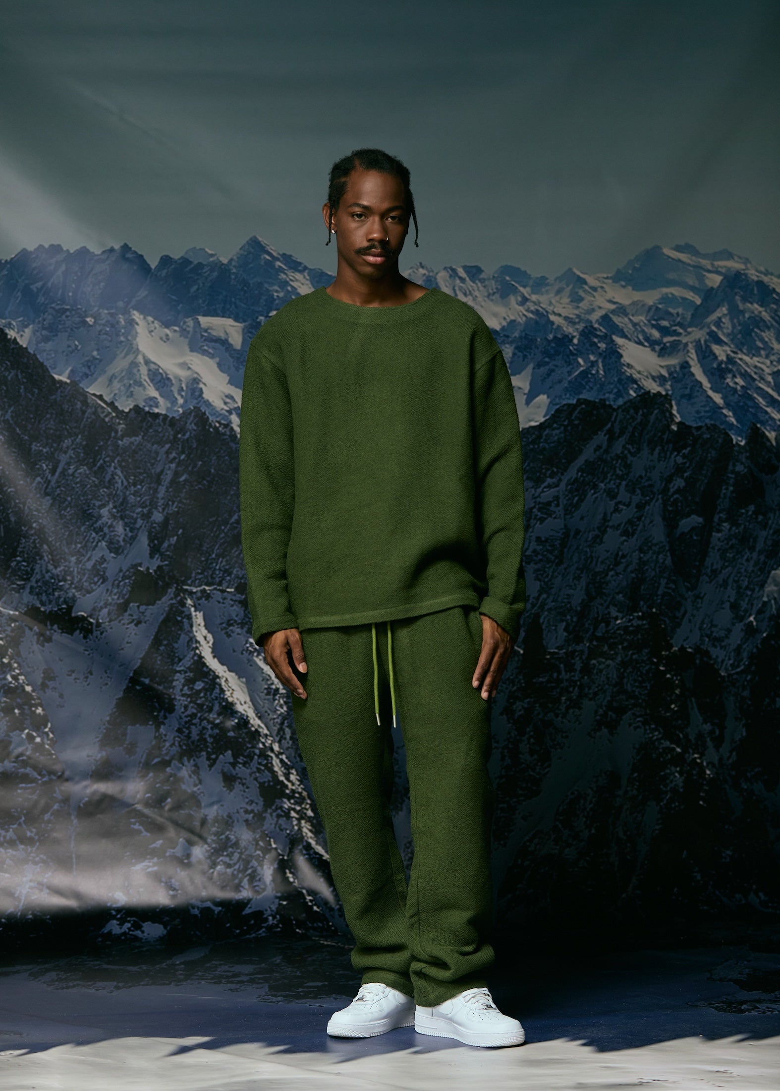 Silnt Chptrs "Mustang" Sweatpants - Olive Color