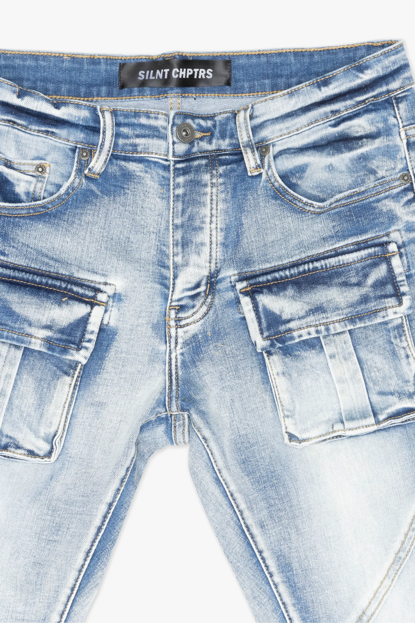 Silnt Chptrs "Modem Blue Washed Jeans" - Light Wash