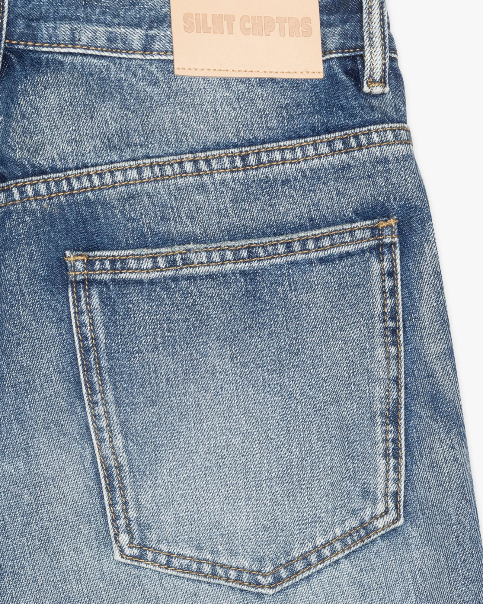 Silnt Chptrs Jeans - Light Wash