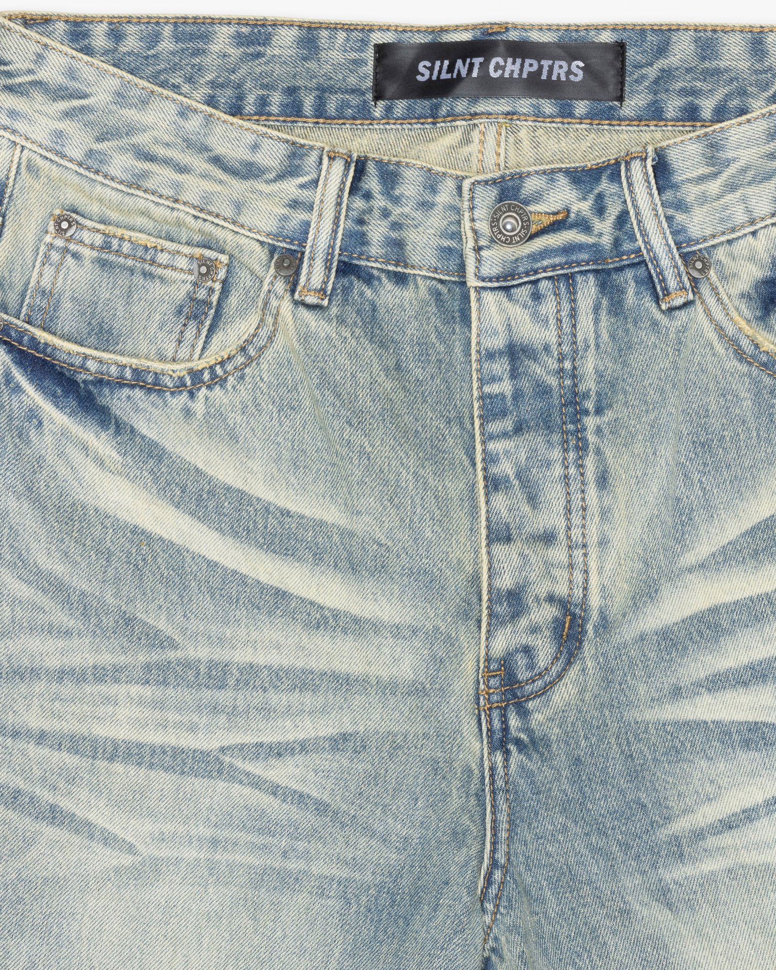 Silnt Chptrs Jeans - Light Wash