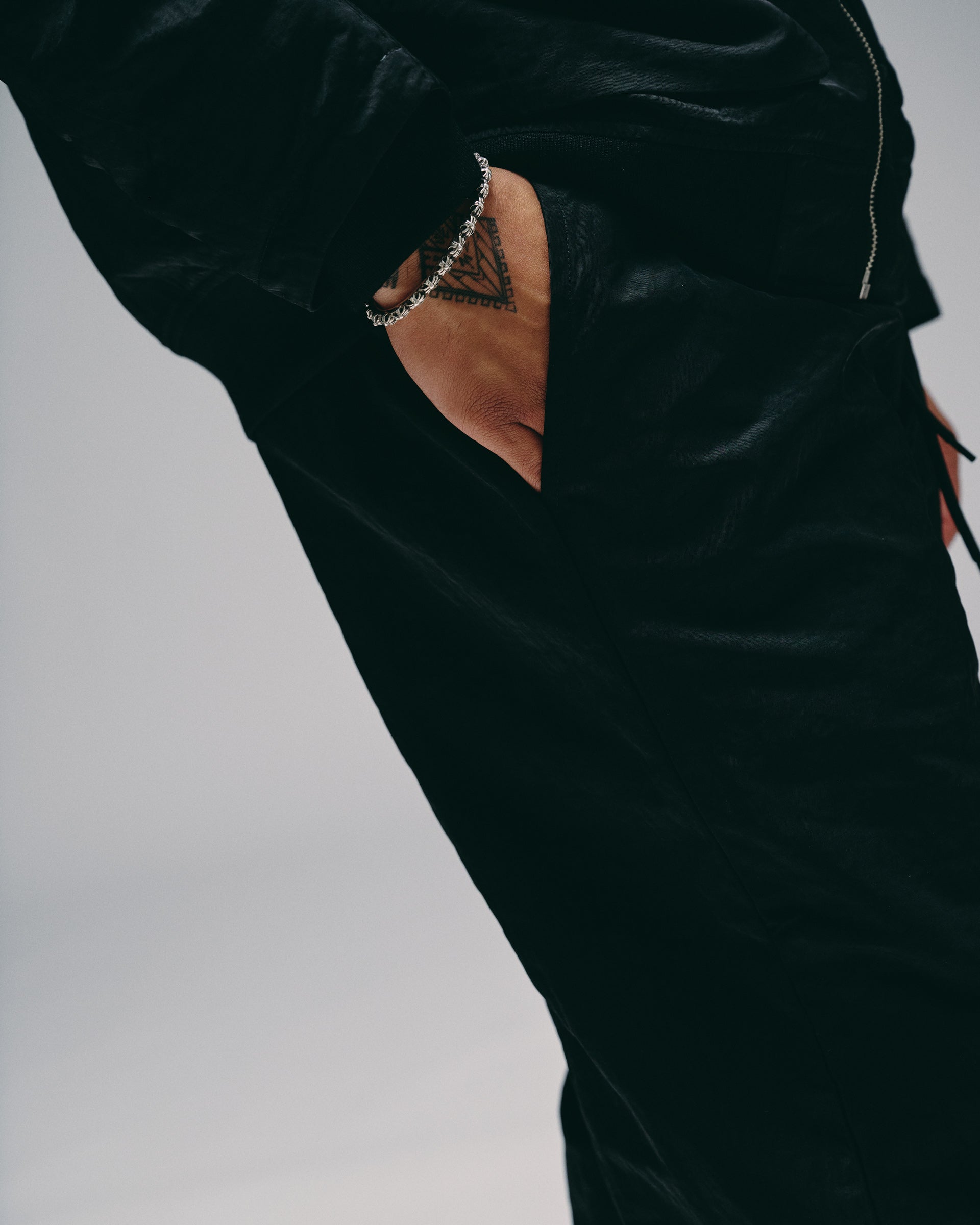 Silnt Chptrs "Young" Cargo Pants - Black