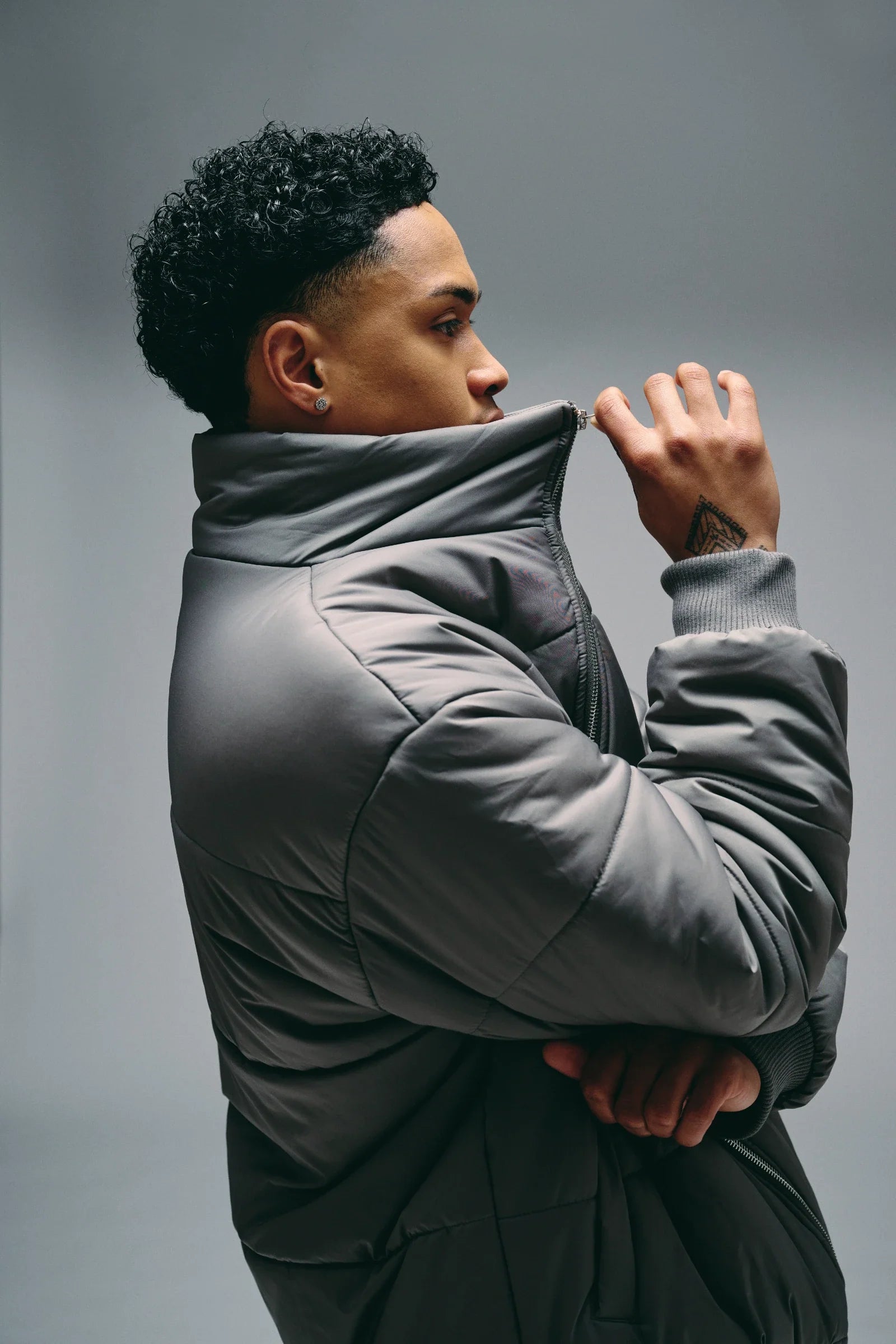 Silnt Chptrs Irregular Puffer Jacket - High Collar