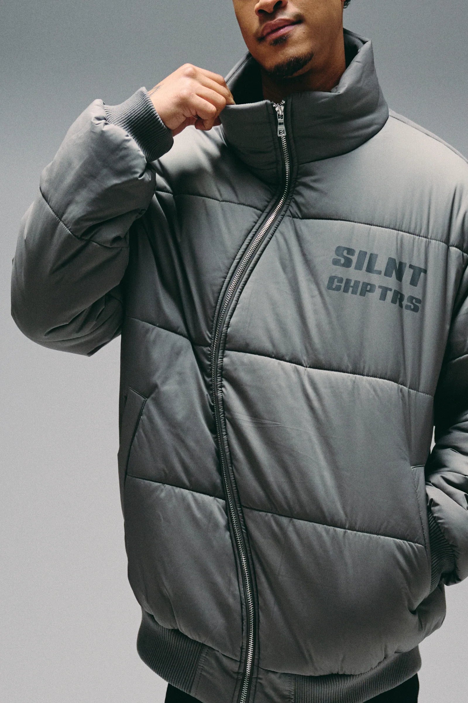 Silnt Chptrs Irregular Puffer Jacket - High Collar