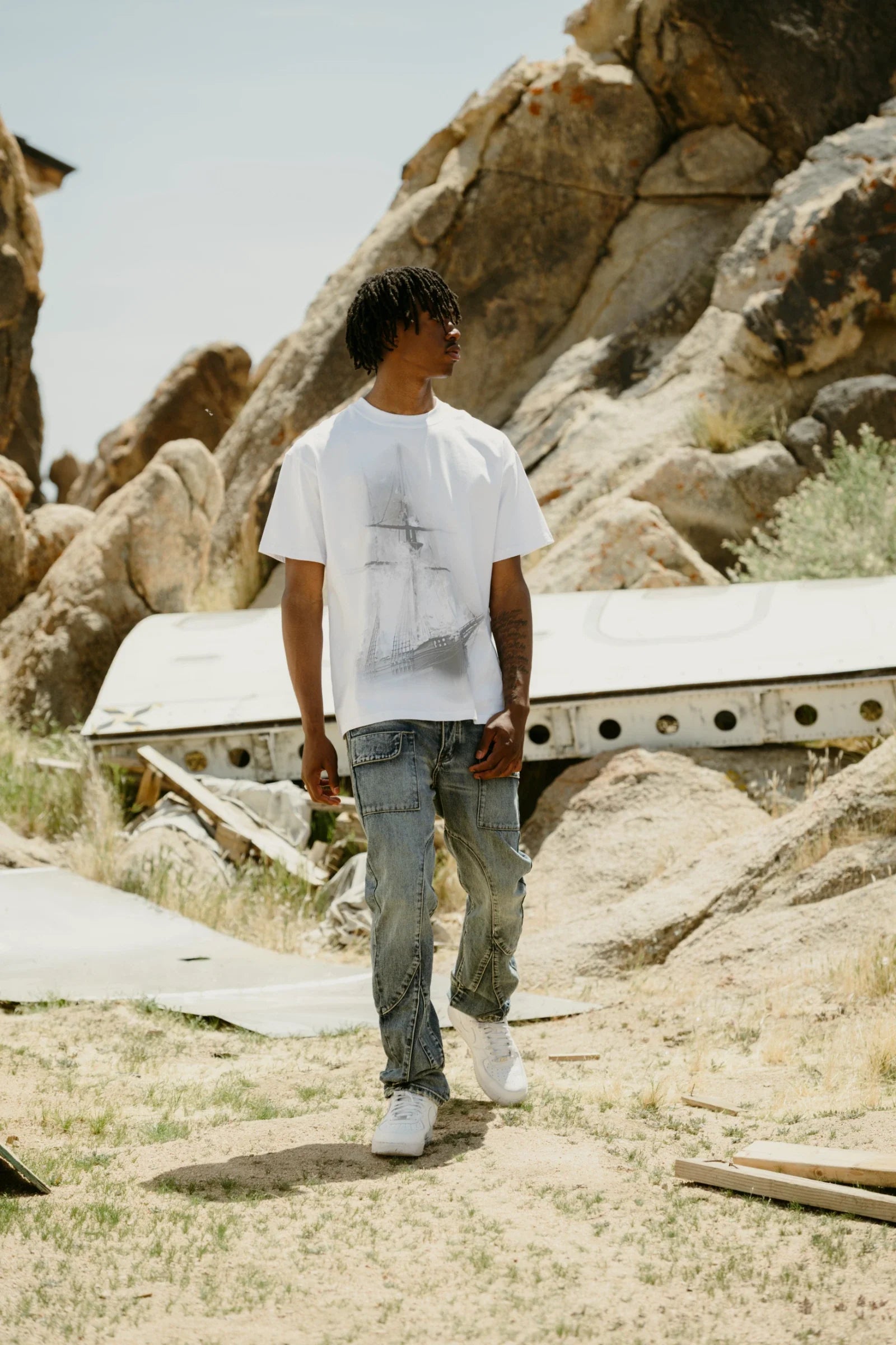 Silnt Chptrs Ship Tee - Oversized Graphic