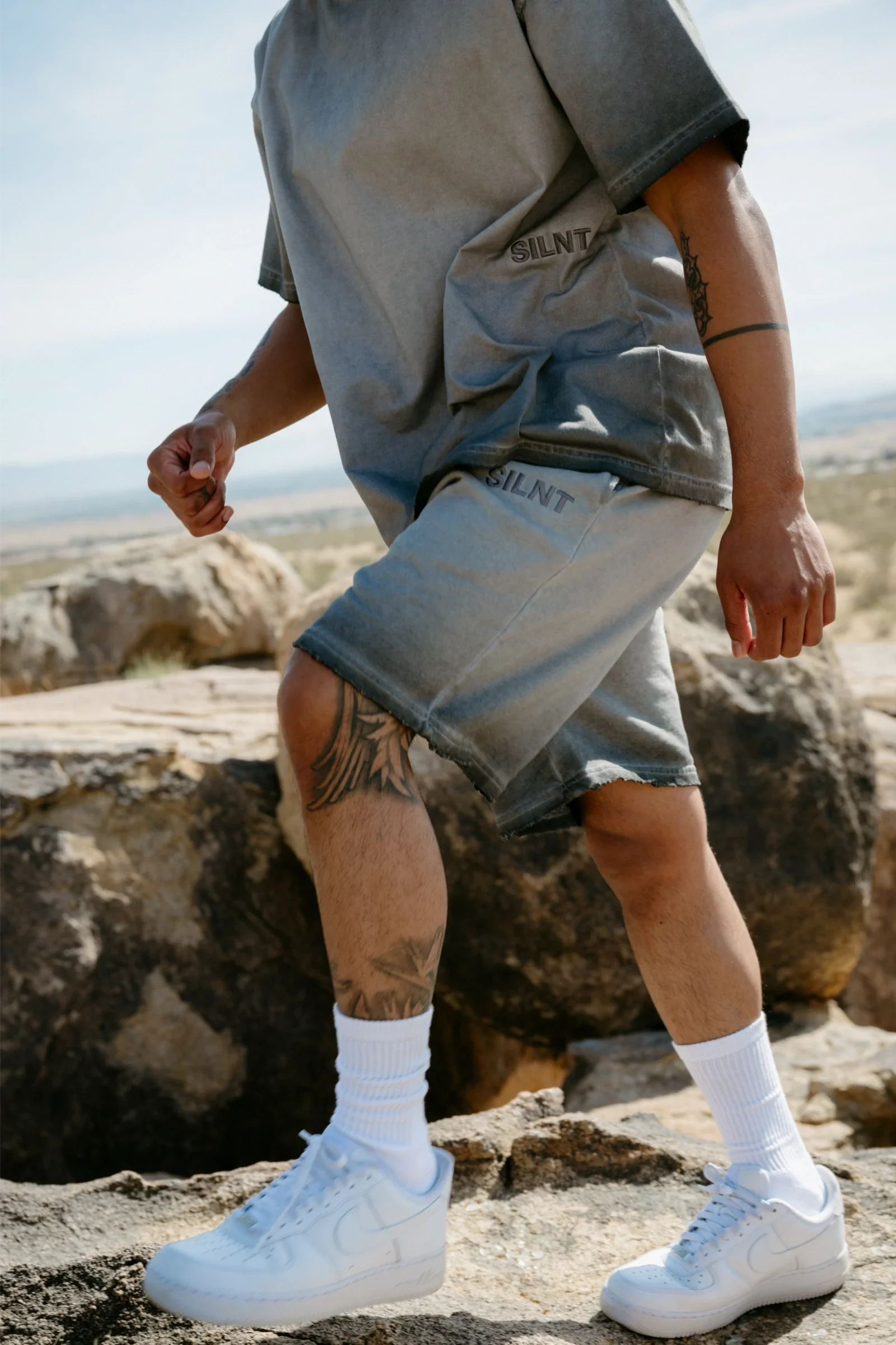Silnt Chptrs Logo Shorts - Raw Cut Hem