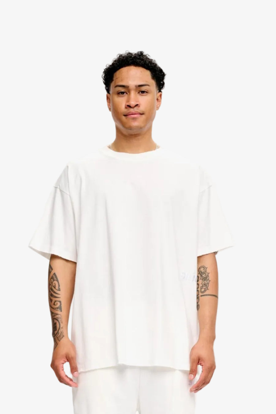Silnt Chptrs Embroidered Tee - Oversized
