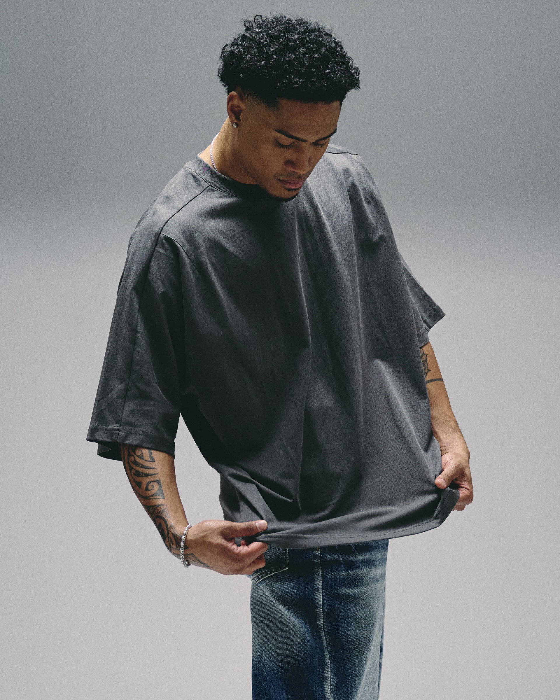 Silnt Chptrs "Sc-T2-001" Men's T-Shirt - Charcoal