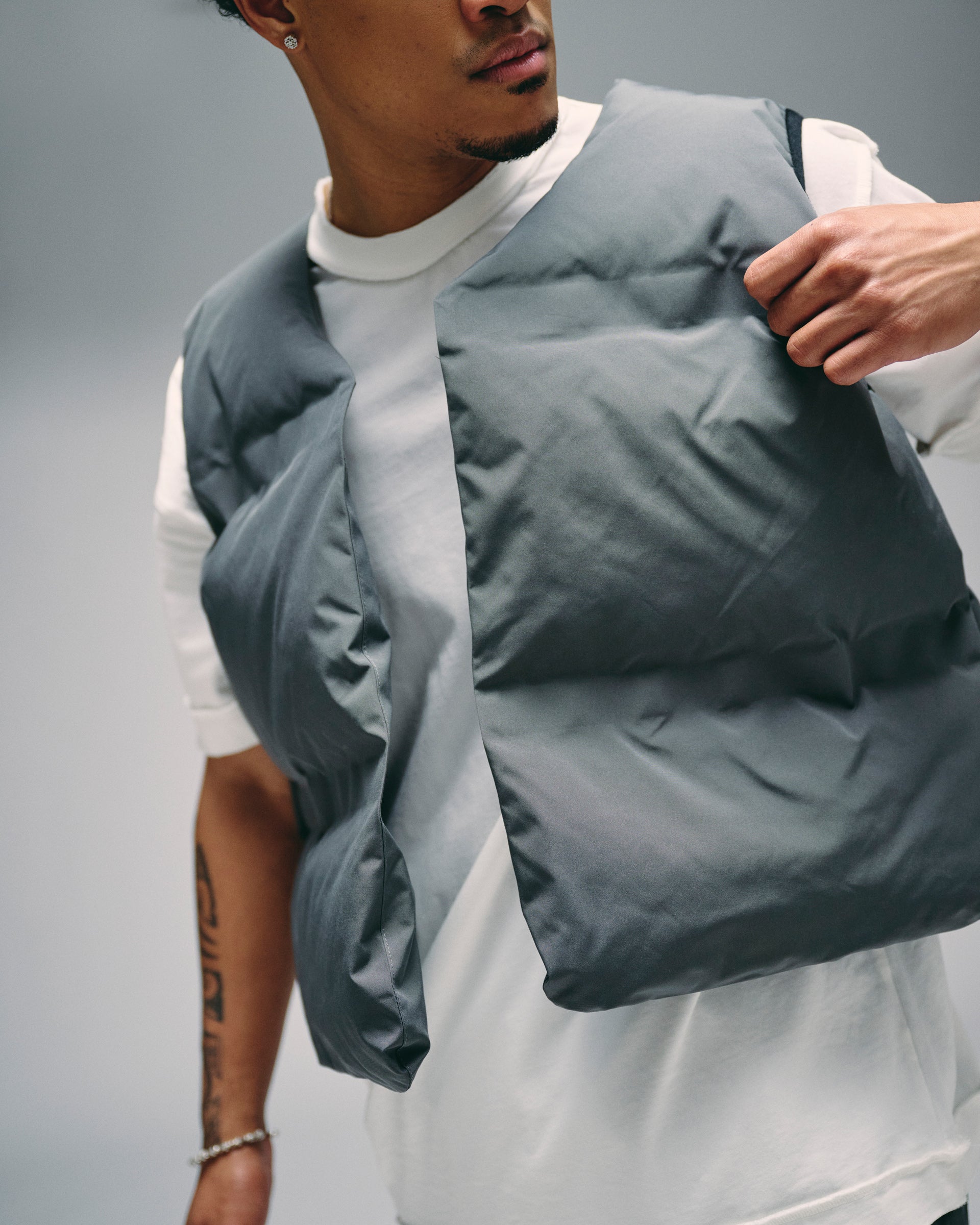 Silnt Chptrs "Trophies" Vest - Gray