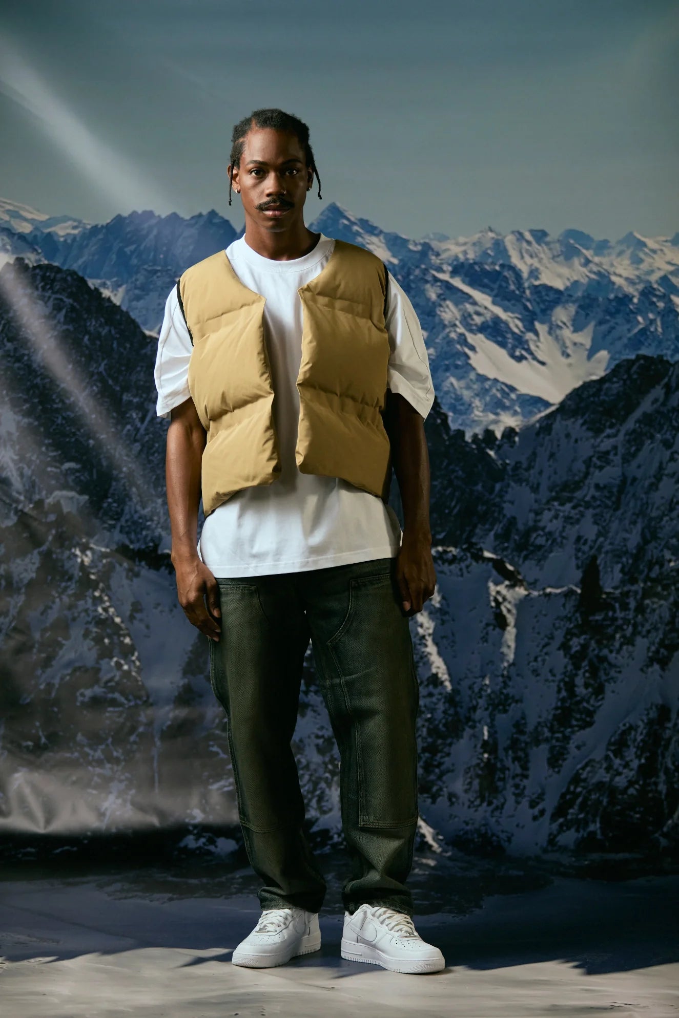 Silnt Chptrs Boxy Vest - Cropped