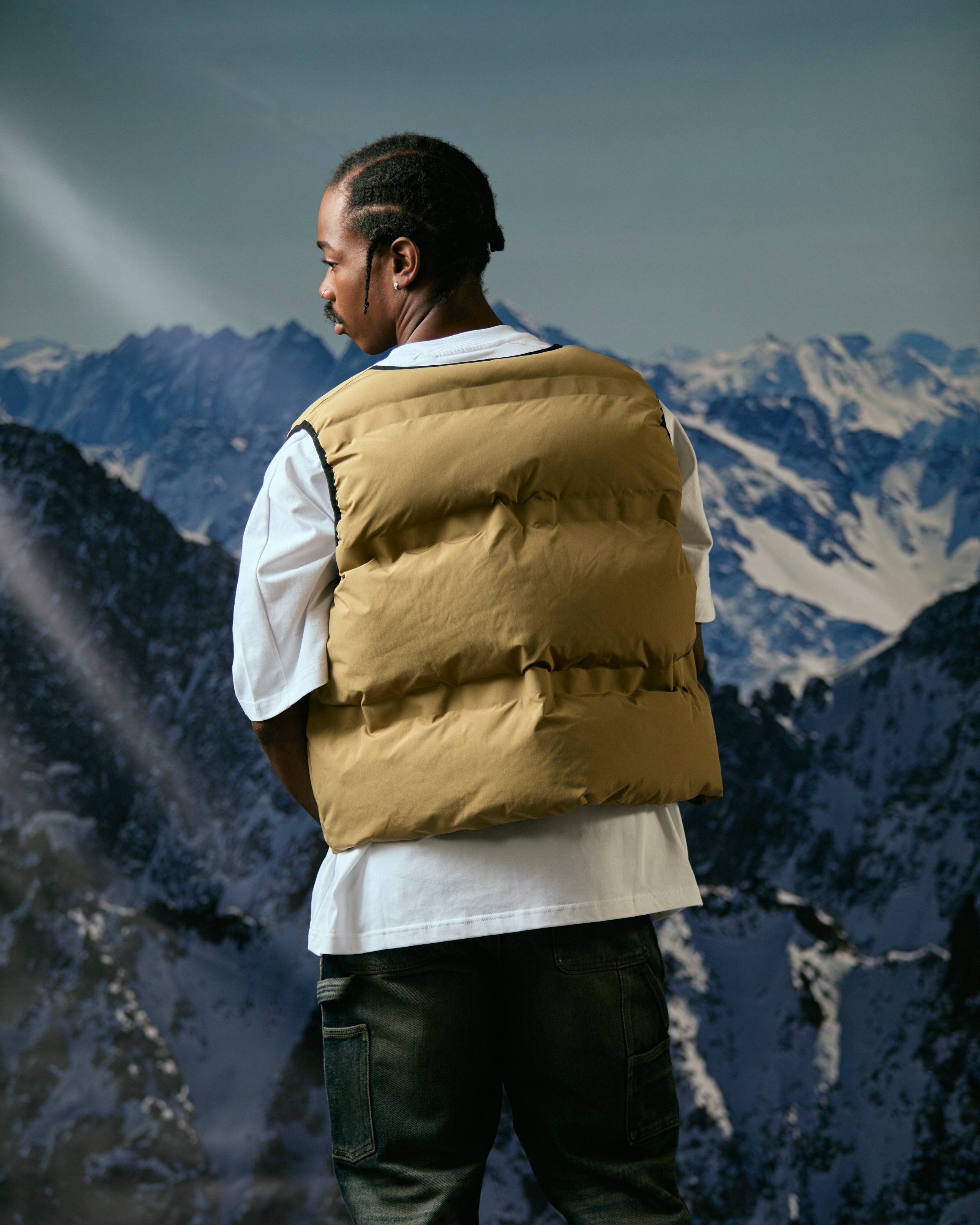 Silnt Chptrs Boxy Vest - Cropped