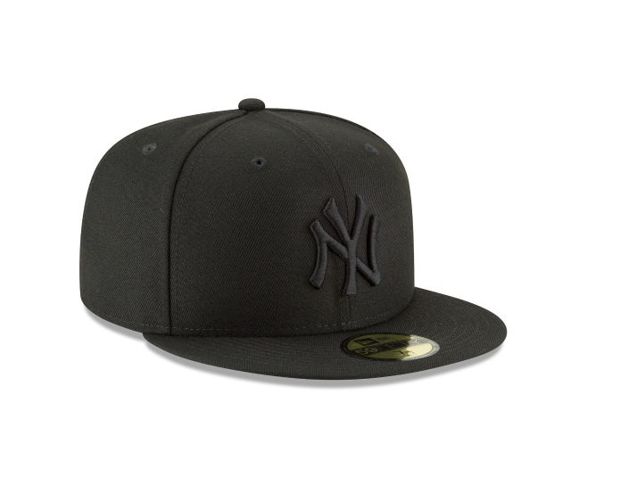 New Era 59FIFTY New York Yankees Blackout Fitted Cap
