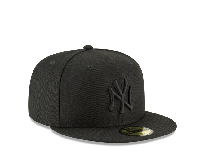 New Era 59FIFTY New York Yankees Blackout Fitted Cap