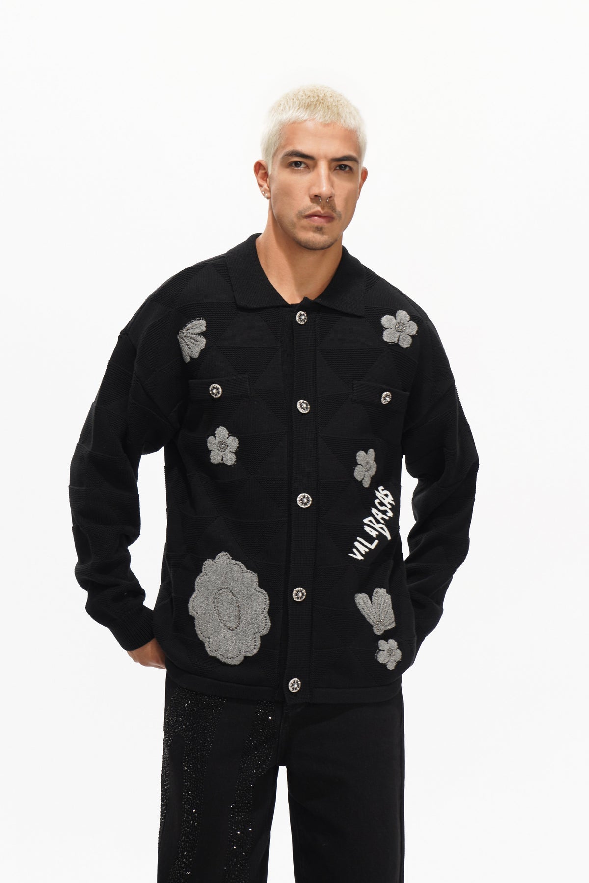 Valabasas Floral Sweater - Graphic Black