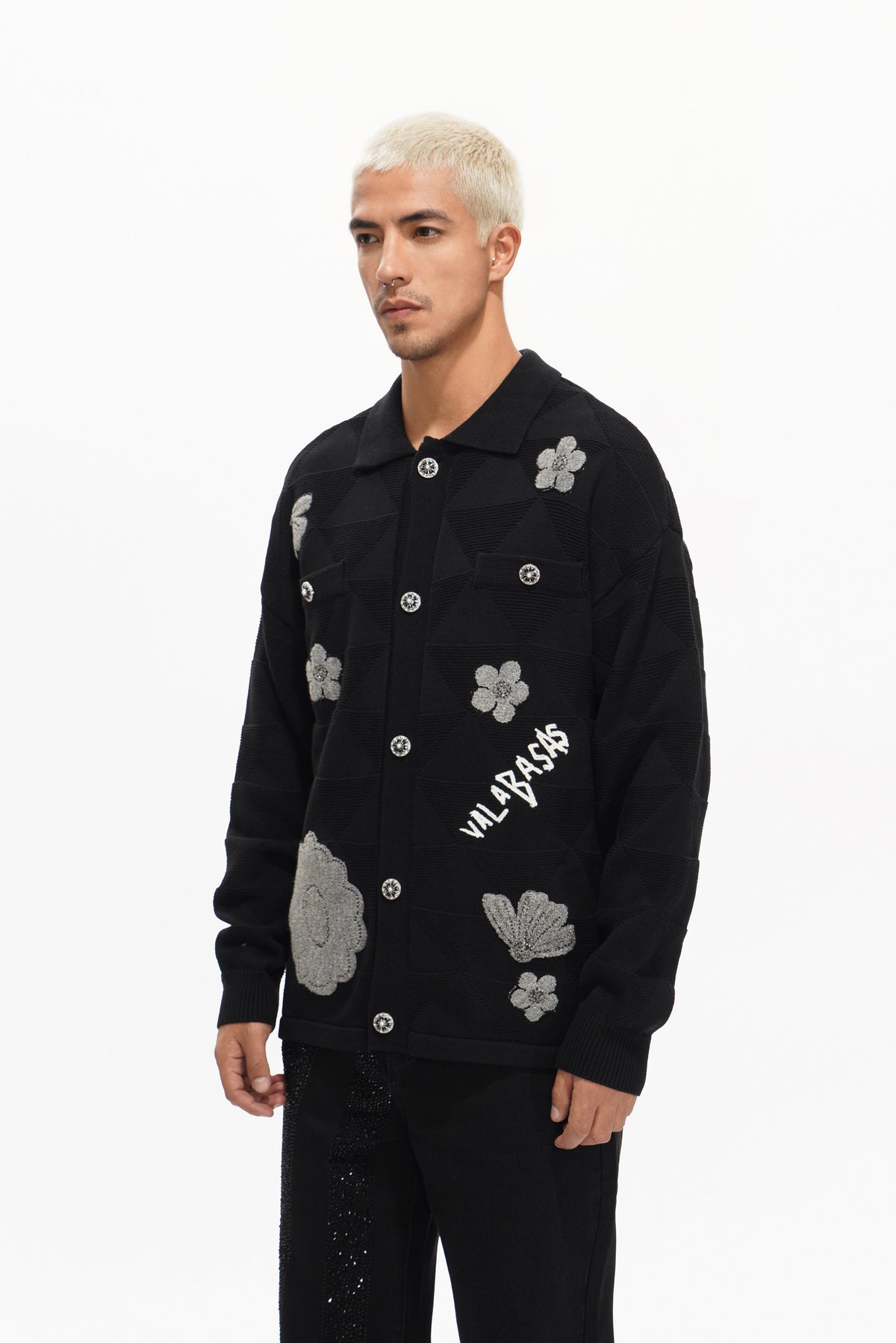 Valabasas Floral Sweater - Graphic Black