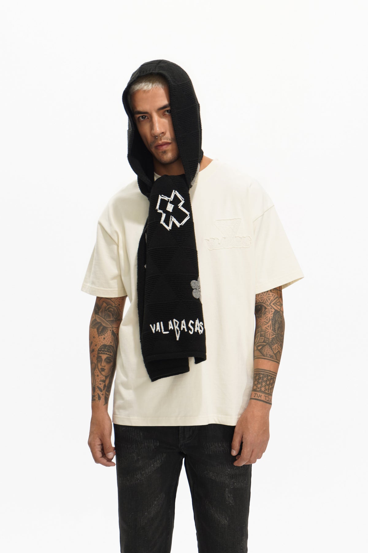 Valabasas Contrast Scarf - Graphic Black