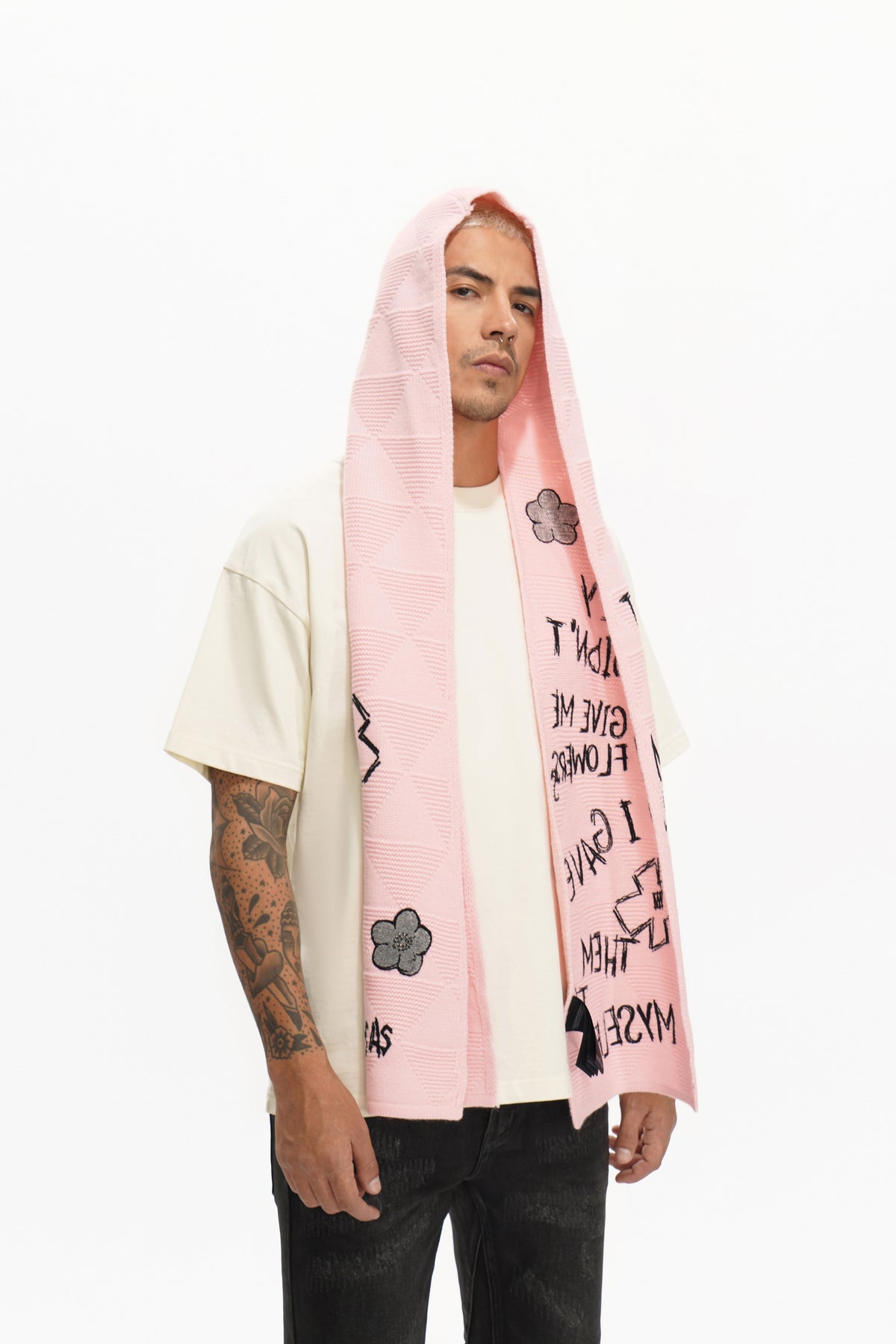 Valabasas Graphic Scarf - Knitted Pink