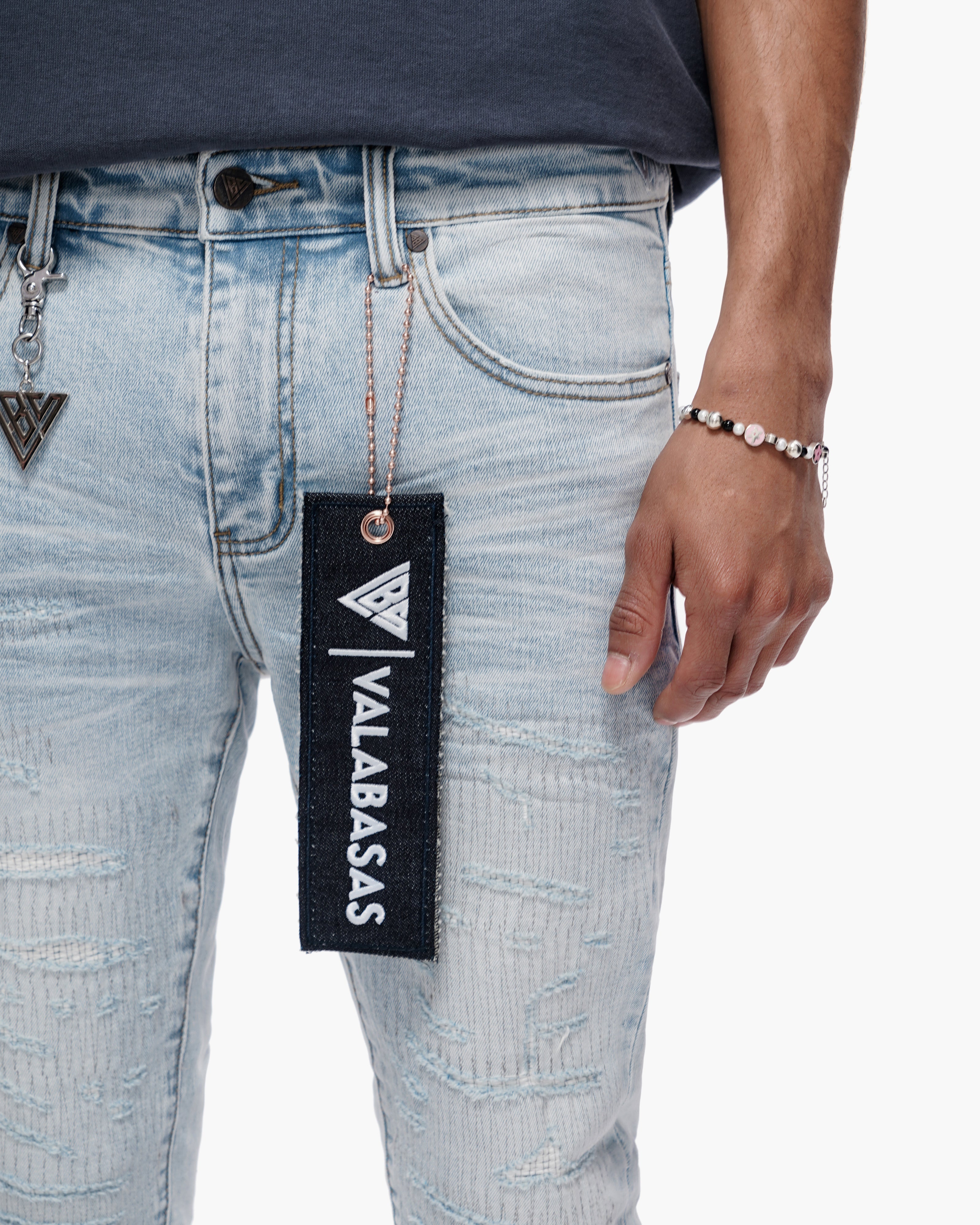 Valabasas Distressed Skinny Jeans - Stretch Denim