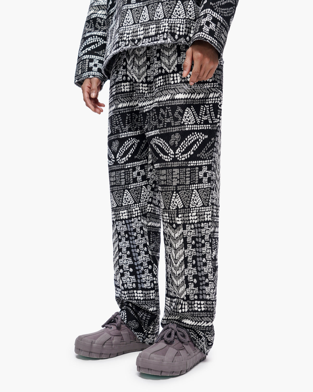 Valabasas Winter Pants - Graphic Black