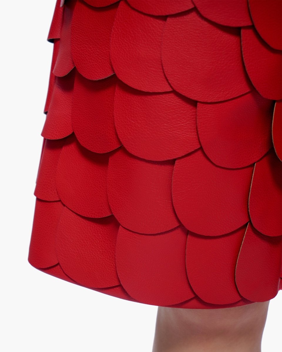Dragon Scales Leather Shorts Red - Valabasas