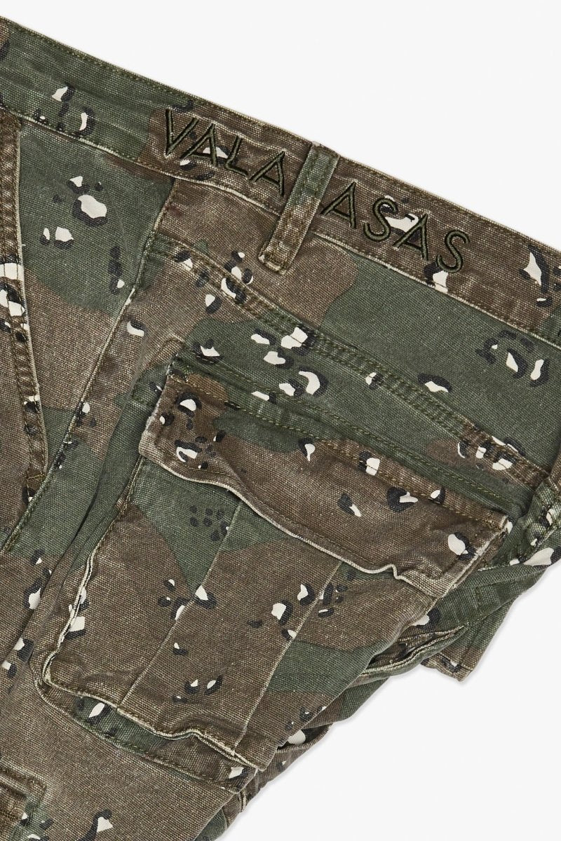 Geno Stacked Flare Jean Db Green - Valabasas