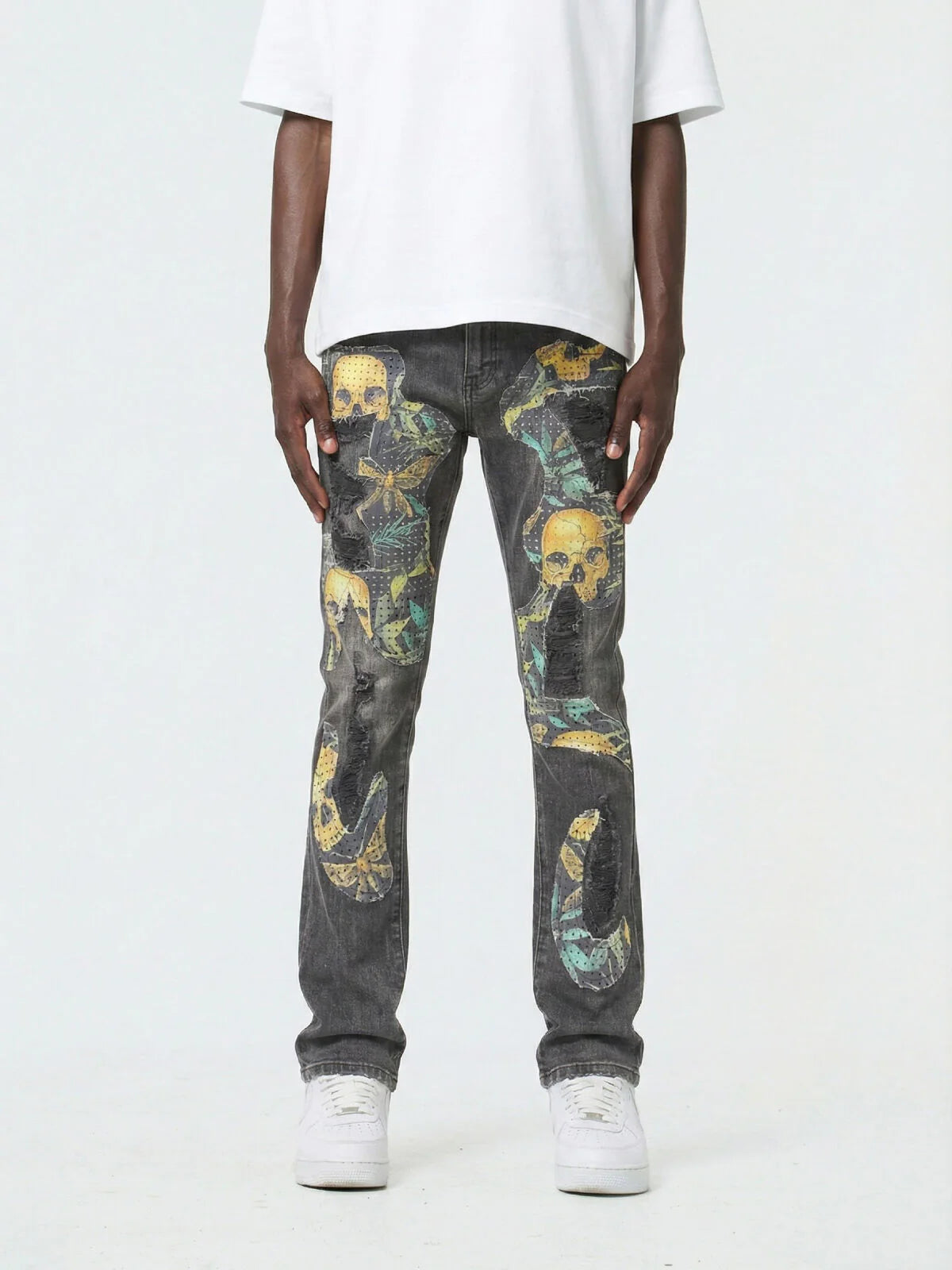 Waimea "Skull & Moth" Slim Fit Jean